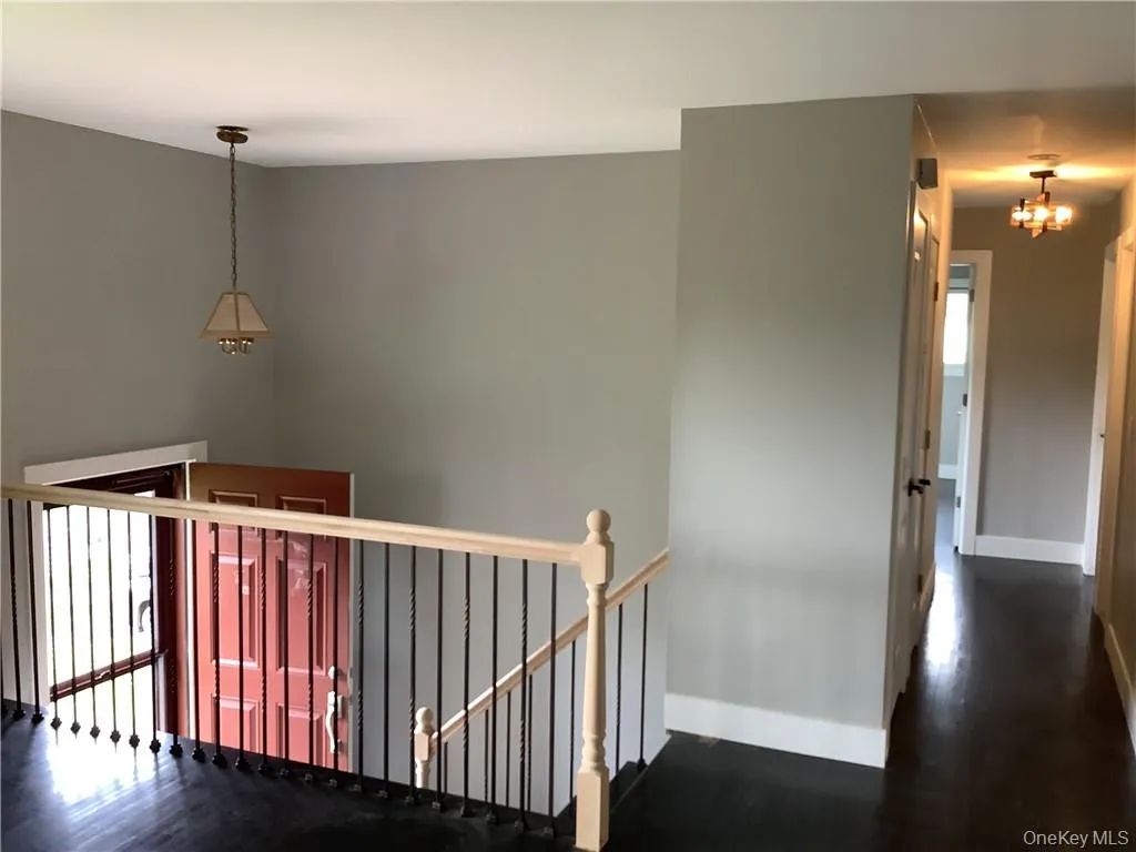 19 Mountainview Drive, Woodbury, NY, 4 Bedrooms Bedrooms, 8 Rooms Rooms,1 BathroomBathrooms,Residential Lease,For Rent,Mountainview,0,987767 19 Mountainview Drive, Woodbury, NY, 4 Bedrooms Bedrooms, 8 Rooms Rooms,1 BathroomBathrooms,Residential Lease,For Rent,Mountainview,0,987767