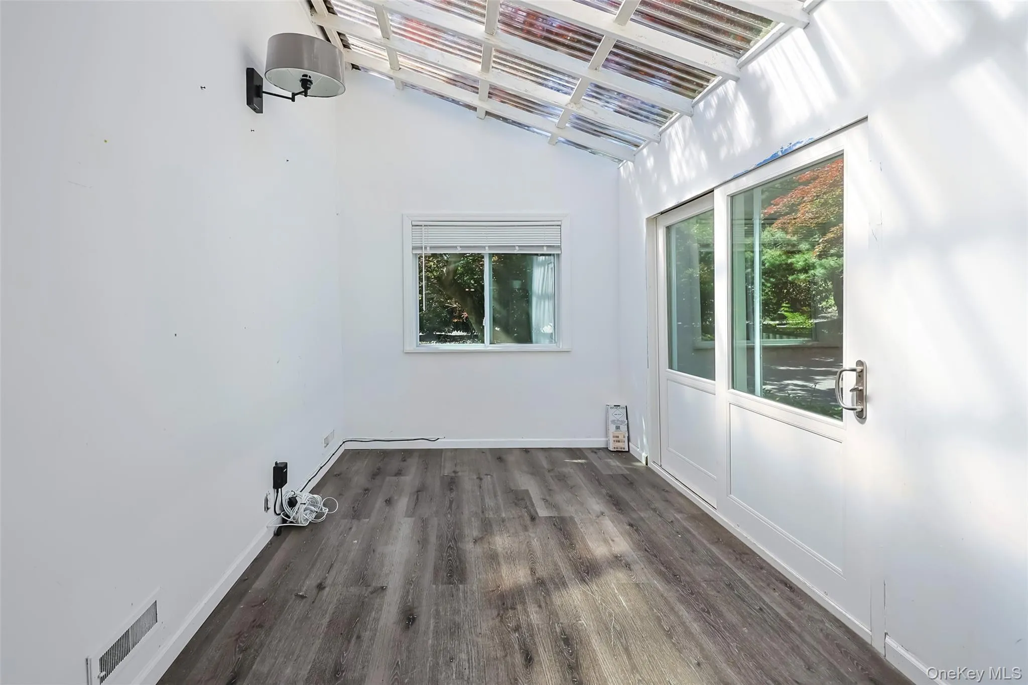 355 Shore Road, North Hempstead, NY, 5 Bedrooms Bedrooms, 10 Rooms Rooms,2 BathroomsBathrooms,Residential,For Rent,Shore,0,987770 355 Shore Road, North Hempstead, NY, 5 Bedrooms Bedrooms, 10 Rooms Rooms,2 BathroomsBathrooms,Residential,For Rent,Shore,0,987770