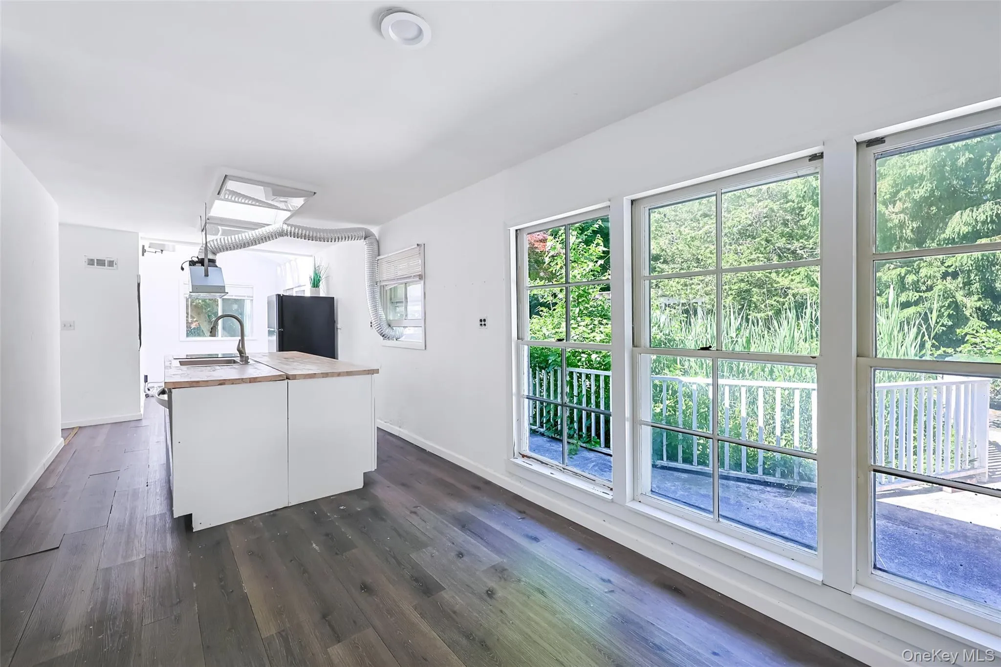 355 Shore Road, North Hempstead, NY, 5 Bedrooms Bedrooms, 10 Rooms Rooms,2 BathroomsBathrooms,Residential,For Rent,Shore,0,987770 355 Shore Road, North Hempstead, NY, 5 Bedrooms Bedrooms, 10 Rooms Rooms,2 BathroomsBathrooms,Residential,For Rent,Shore,0,987770