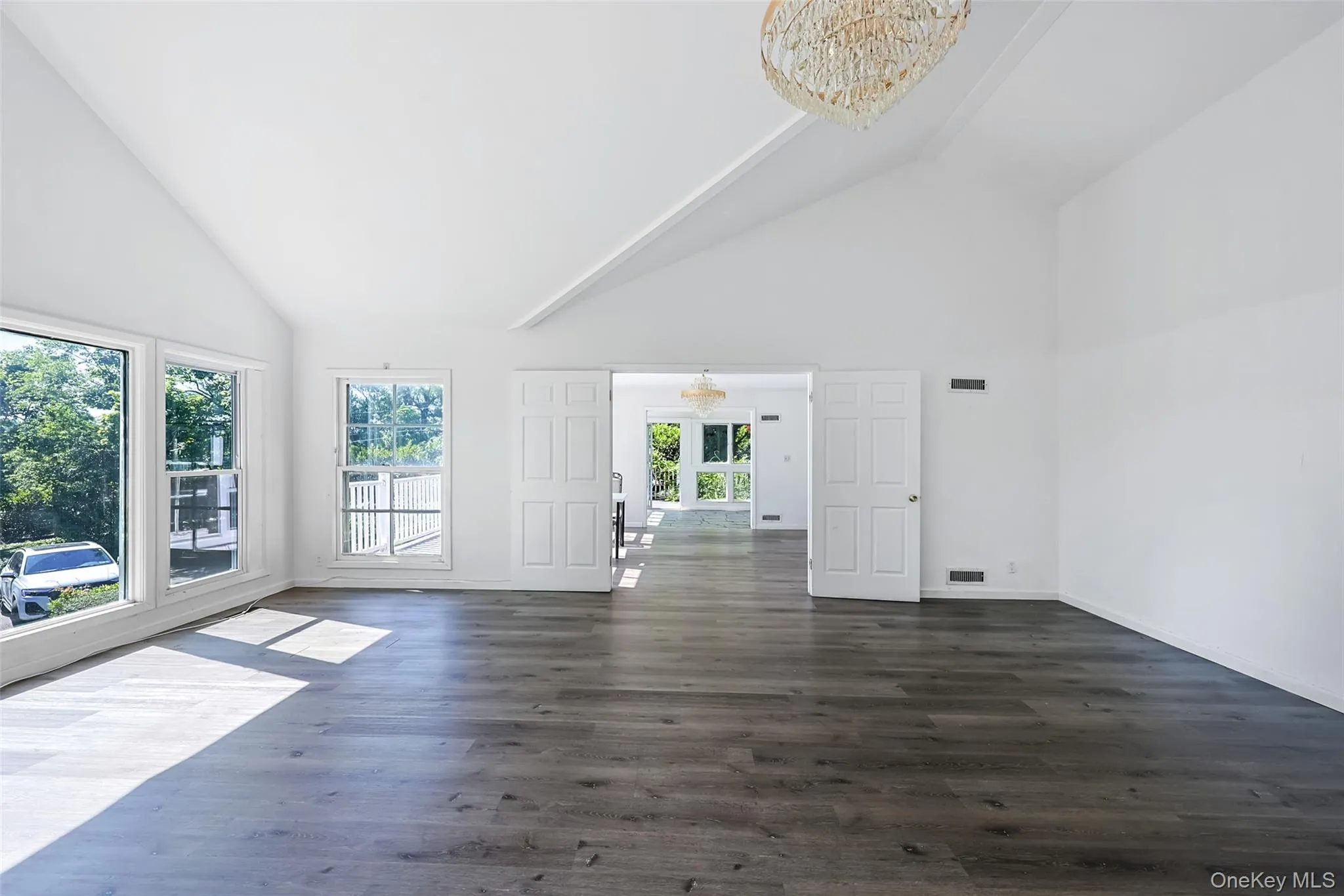 355 Shore Road, North Hempstead, NY, 5 Bedrooms Bedrooms, 10 Rooms Rooms,2 BathroomsBathrooms,Residential,For Rent,Shore,0,987770 355 Shore Road, North Hempstead, NY, 5 Bedrooms Bedrooms, 10 Rooms Rooms,2 BathroomsBathrooms,Residential,For Rent,Shore,0,987770