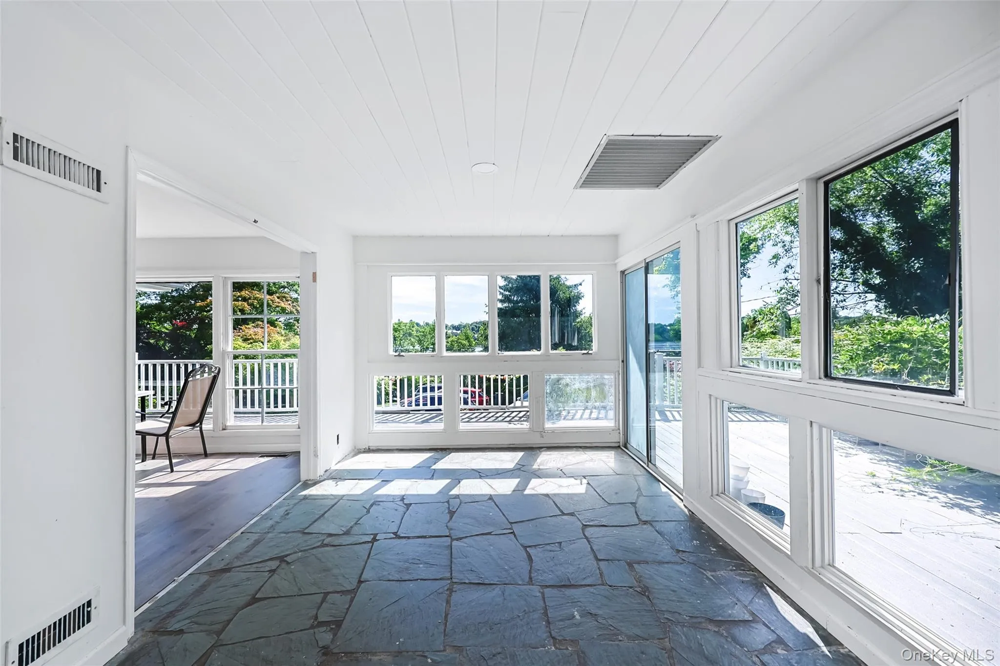355 Shore Road, North Hempstead, NY, 5 Bedrooms Bedrooms, 10 Rooms Rooms,2 BathroomsBathrooms,Residential,For Rent,Shore,0,987770 355 Shore Road, North Hempstead, NY, 5 Bedrooms Bedrooms, 10 Rooms Rooms,2 BathroomsBathrooms,Residential,For Rent,Shore,0,987770