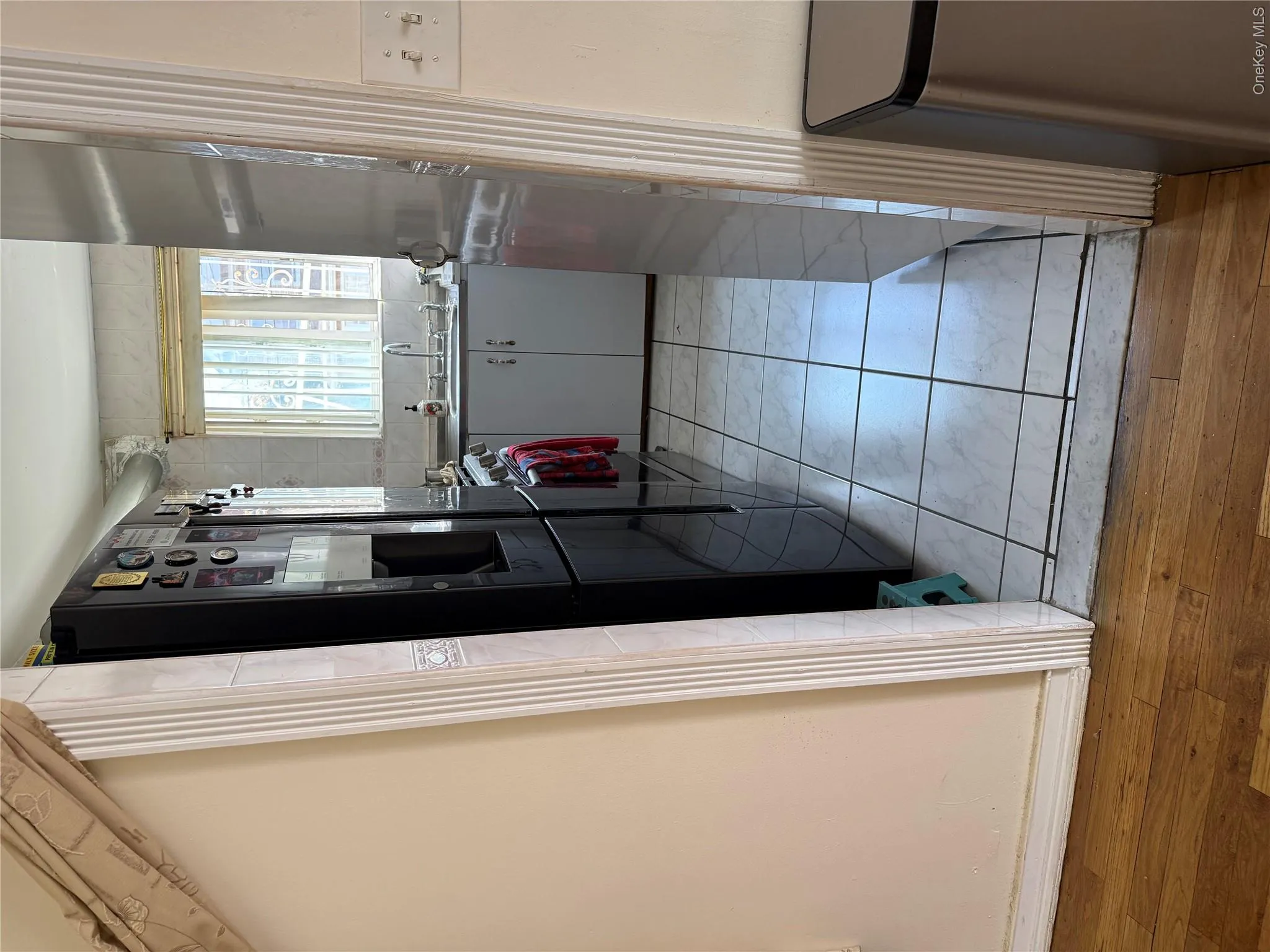143-04 105th Avenue, New York, NY, 3 Bedrooms Bedrooms, 5 Rooms Rooms,2 BathroomsBathrooms,Residential Lease,For Rent,105th,0,987780 143-04 105th Avenue, New York, NY, 3 Bedrooms Bedrooms, 5 Rooms Rooms,2 BathroomsBathrooms,Residential Lease,For Rent,105th,0,987780