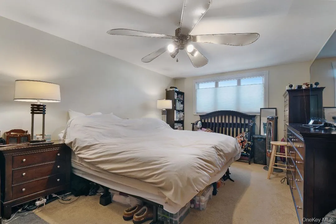 16207 85th Street, New York, NY, 5 Bedrooms Bedrooms, 10 Rooms Rooms,3 BathroomsBathrooms,Residential,For Rent,85th,0,KEY987794 16207 85th Street, New York, NY, 5 Bedrooms Bedrooms, 10 Rooms Rooms,3 BathroomsBathrooms,Residential,For Rent,85th,0,KEY987794