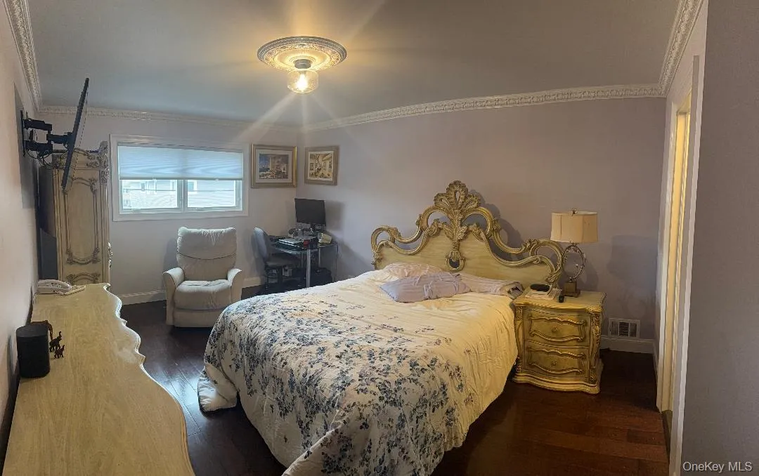 16207 85th Street, New York, NY, 5 Bedrooms Bedrooms, 10 Rooms Rooms,3 BathroomsBathrooms,Residential,For Rent,85th,0,987794 16207 85th Street, New York, NY, 5 Bedrooms Bedrooms, 10 Rooms Rooms,3 BathroomsBathrooms,Residential,For Rent,85th,0,987794