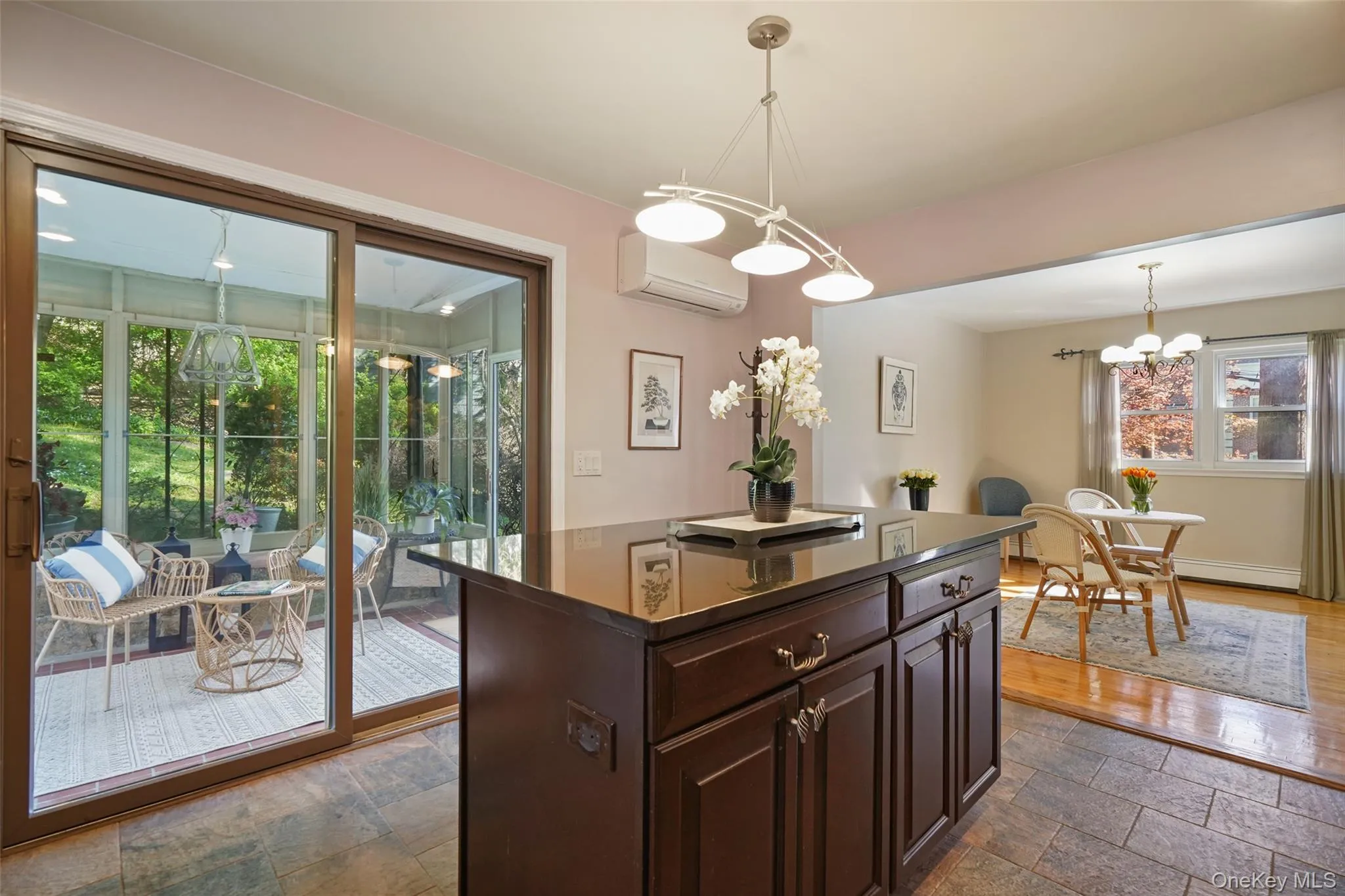 2 Rockledge Road, Yonkers, NY, 4 Bedrooms Bedrooms, 8 Rooms Rooms,2 BathroomsBathrooms,Residential Sale,For Rent,Rockledge,0,987796 2 Rockledge Road, Yonkers, NY, 4 Bedrooms Bedrooms, 8 Rooms Rooms,2 BathroomsBathrooms,Residential Sale,For Rent,Rockledge,0,987796