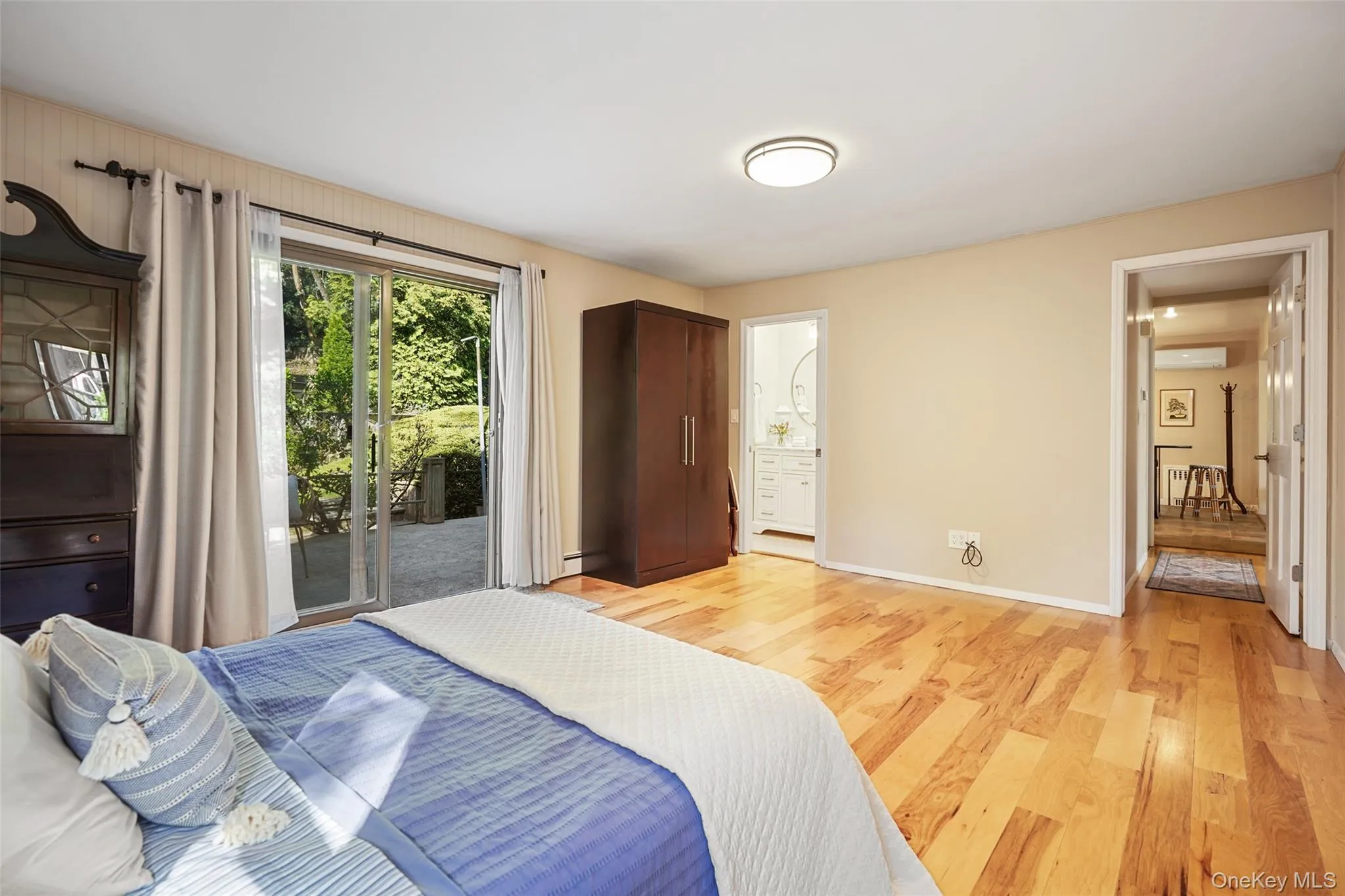 2 Rockledge Road, Yonkers, NY, 4 Bedrooms Bedrooms, 8 Rooms Rooms,2 BathroomsBathrooms,Residential Sale,For Rent,Rockledge,0,987796 2 Rockledge Road, Yonkers, NY, 4 Bedrooms Bedrooms, 8 Rooms Rooms,2 BathroomsBathrooms,Residential Sale,For Rent,Rockledge,0,987796