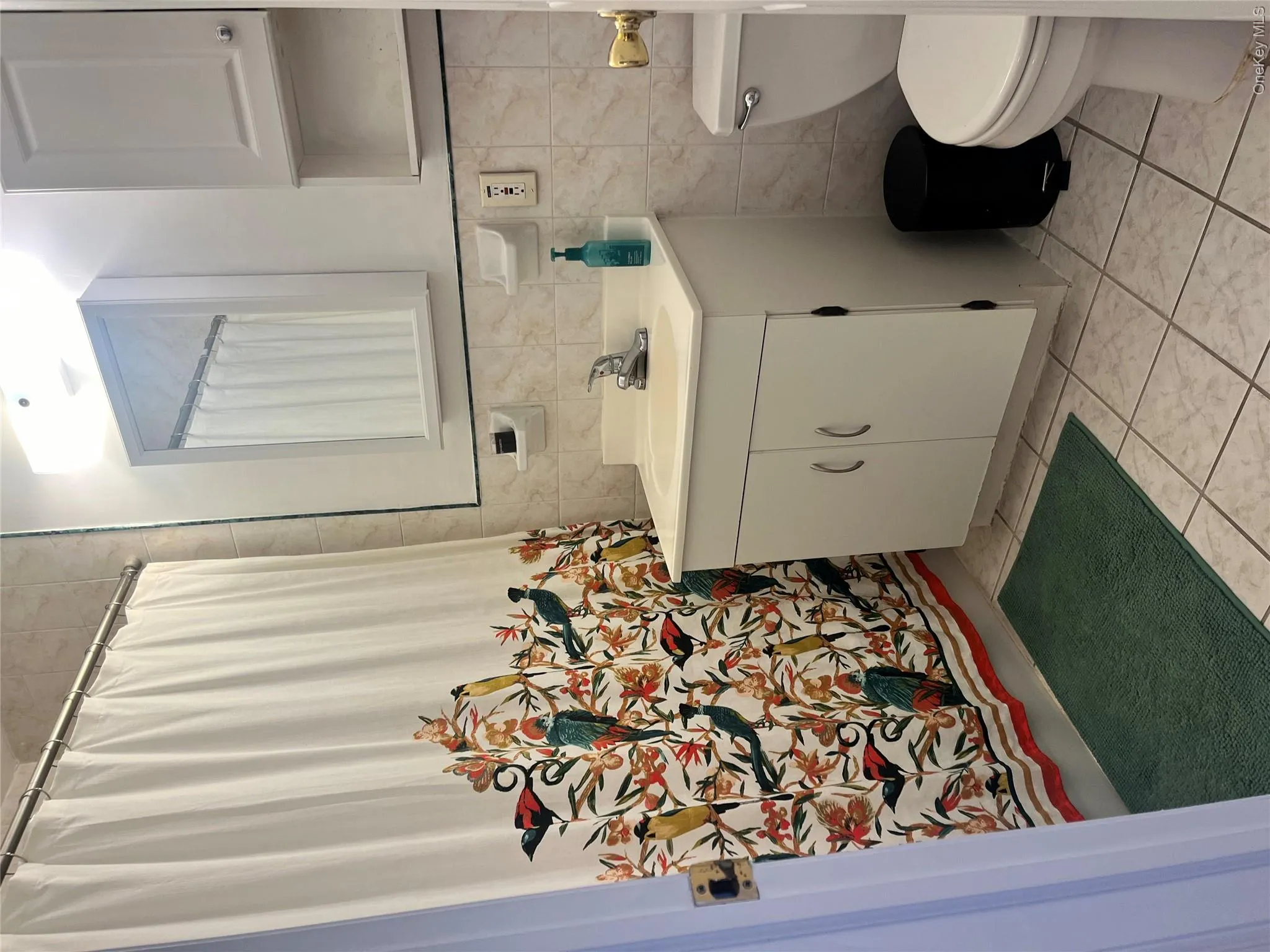 31-17 42 Street, New York, NY, 3 Bedrooms Bedrooms, 5 Rooms Rooms,2 BathroomsBathrooms,Residential Lease,For Rent,42,0,987803 31-17 42 Street, New York, NY, 3 Bedrooms Bedrooms, 5 Rooms Rooms,2 BathroomsBathrooms,Residential Lease,For Rent,42,0,987803