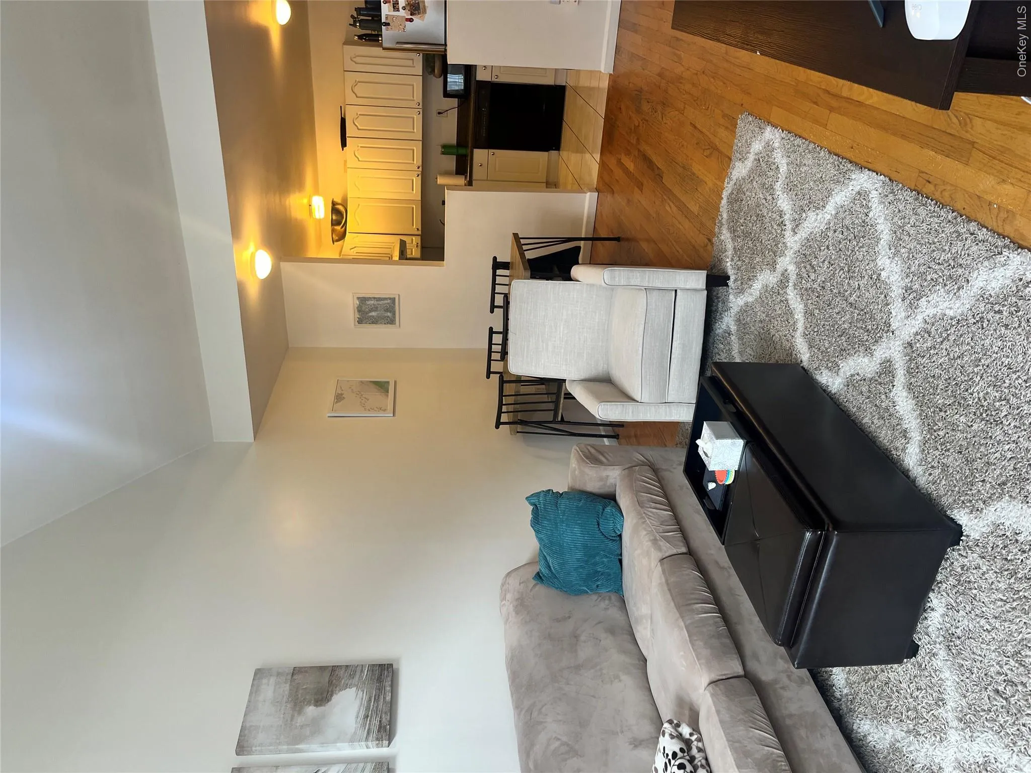 31-17 42 Street, New York, NY, 3 Bedrooms Bedrooms, 5 Rooms Rooms,2 BathroomsBathrooms,Residential Lease,For Rent,42,0,987803 31-17 42 Street, New York, NY, 3 Bedrooms Bedrooms, 5 Rooms Rooms,2 BathroomsBathrooms,Residential Lease,For Rent,42,0,987803