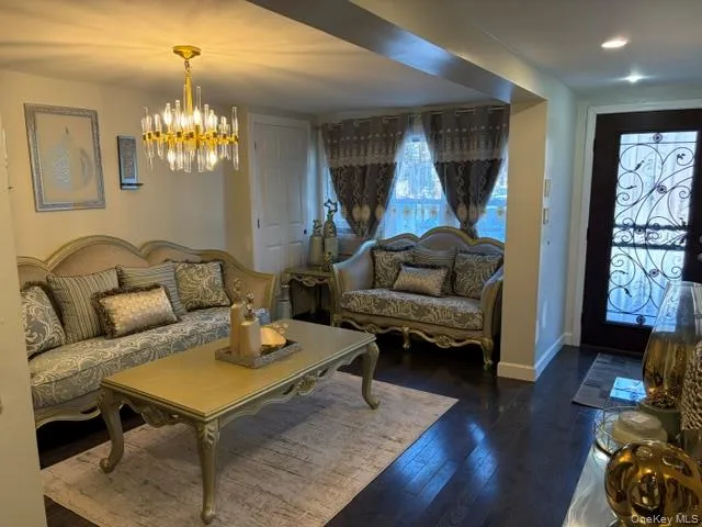 13513 115TH Street, New York, NY, 4 Bedrooms Bedrooms, 9 Rooms Rooms,2 BathroomsBathrooms,Residential,For Rent,115TH,0,987809 13513 115TH Street, New York, NY, 4 Bedrooms Bedrooms, 9 Rooms Rooms,2 BathroomsBathrooms,Residential,For Rent,115TH,0,987809