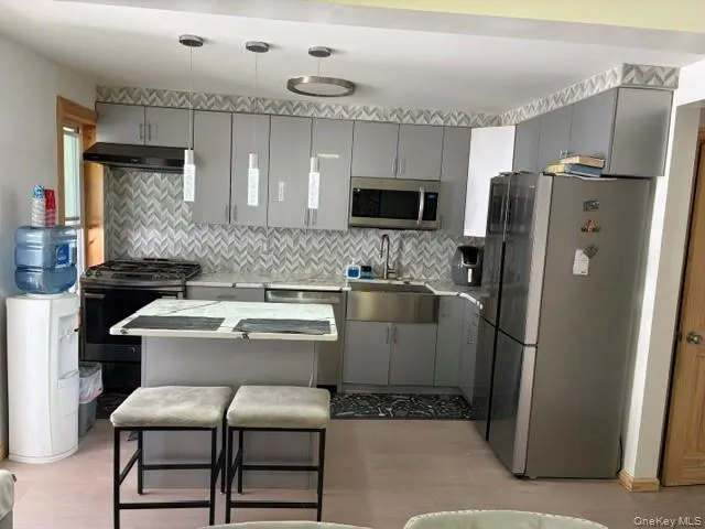 13513 115TH Street, New York, NY, 4 Bedrooms Bedrooms, 9 Rooms Rooms,2 BathroomsBathrooms,Residential,For Rent,115TH,0,987809 13513 115TH Street, New York, NY, 4 Bedrooms Bedrooms, 9 Rooms Rooms,2 BathroomsBathrooms,Residential,For Rent,115TH,0,987809