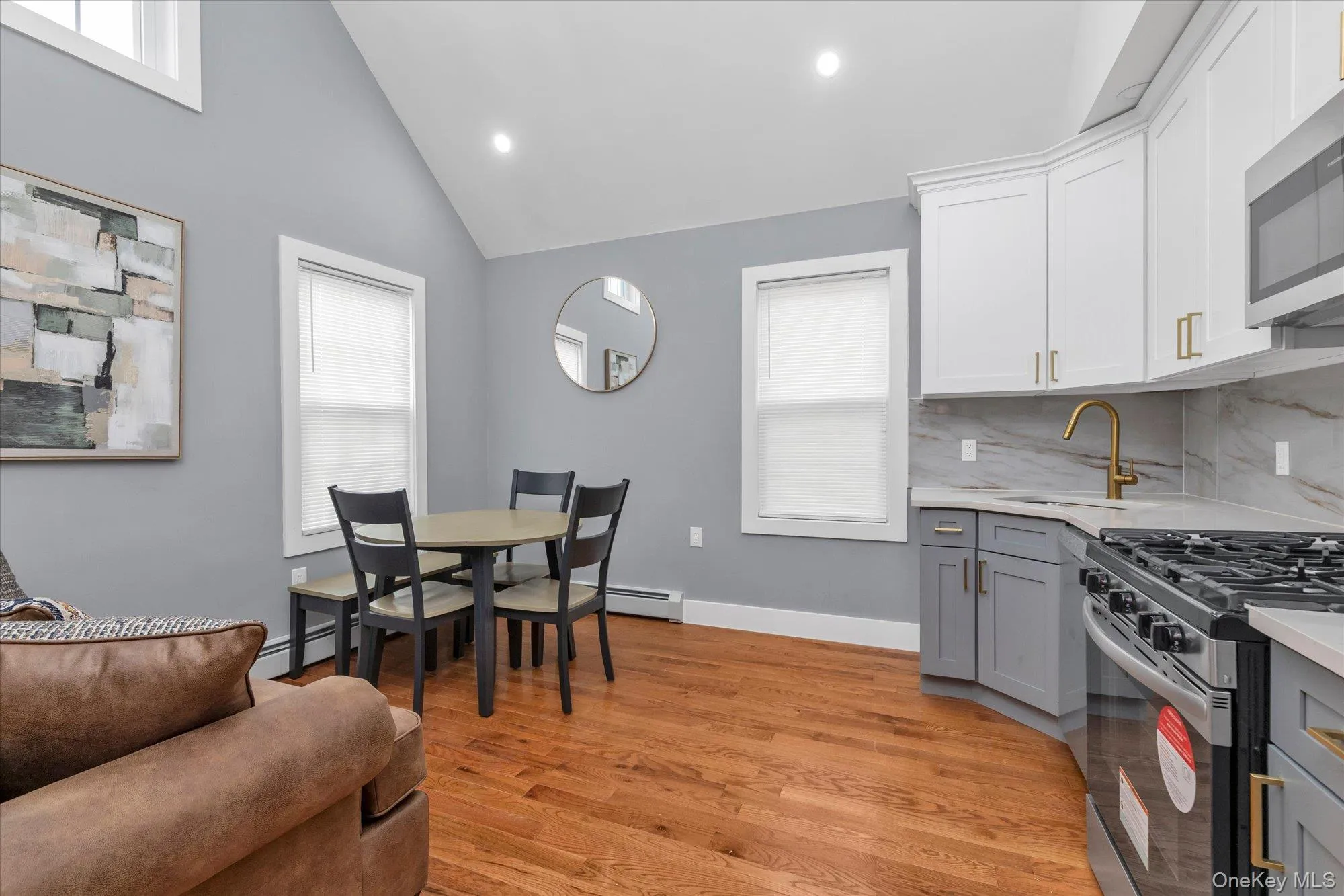 10469 129th Street, New York, NY, 3 Bedrooms Bedrooms, 4 Rooms Rooms,2 BathroomsBathrooms,Residential Lease,For Rent,129th,0,987822 10469 129th Street, New York, NY, 3 Bedrooms Bedrooms, 4 Rooms Rooms,2 BathroomsBathrooms,Residential Lease,For Rent,129th,0,987822