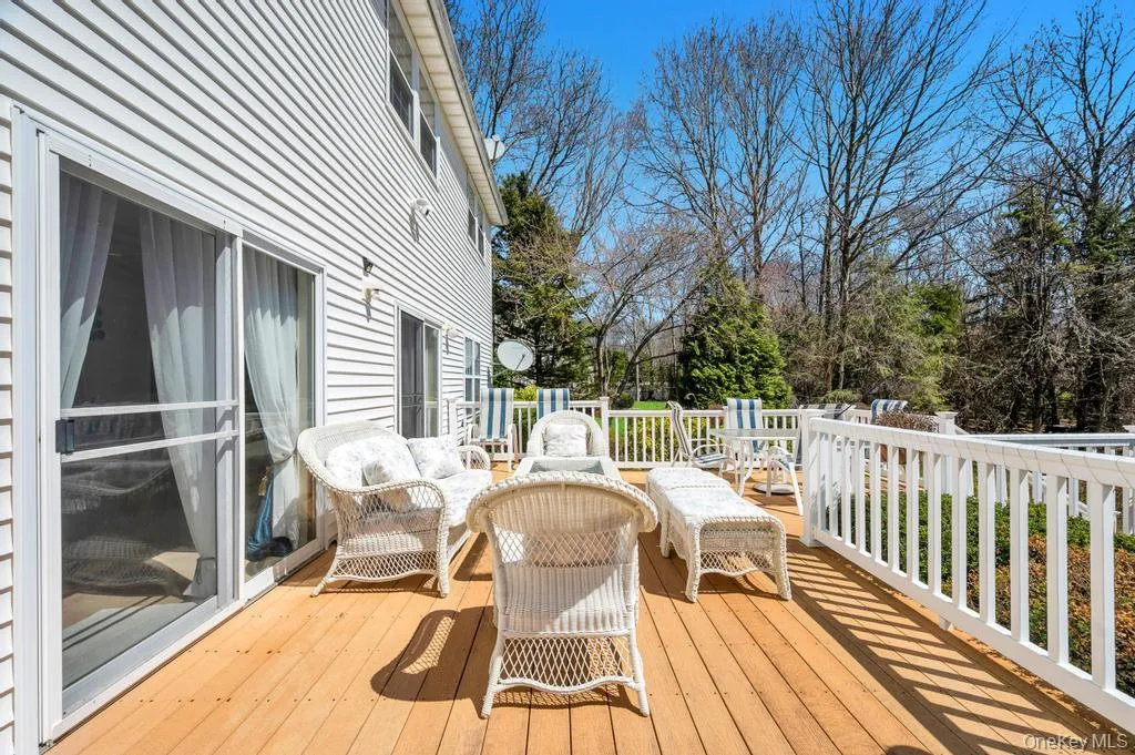 7 Stadium Boulevard, Brookhaven, NY, 5 Bedrooms Bedrooms, 8 Rooms Rooms,3 BathroomsBathrooms,Residential Sale,For Rent,Stadium,0,987839 7 Stadium Boulevard, Brookhaven, NY, 5 Bedrooms Bedrooms, 8 Rooms Rooms,3 BathroomsBathrooms,Residential Sale,For Rent,Stadium,0,987839