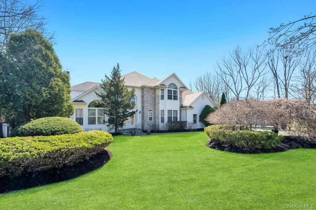 7 Stadium Boulevard, Brookhaven, NY, 5 Bedrooms Bedrooms, 8 Rooms Rooms,3 BathroomsBathrooms,Residential Sale,For Rent,Stadium,0,987839 7 Stadium Boulevard, Brookhaven, NY, 5 Bedrooms Bedrooms, 8 Rooms Rooms,3 BathroomsBathrooms,Residential Sale,For Rent,Stadium,0,987839