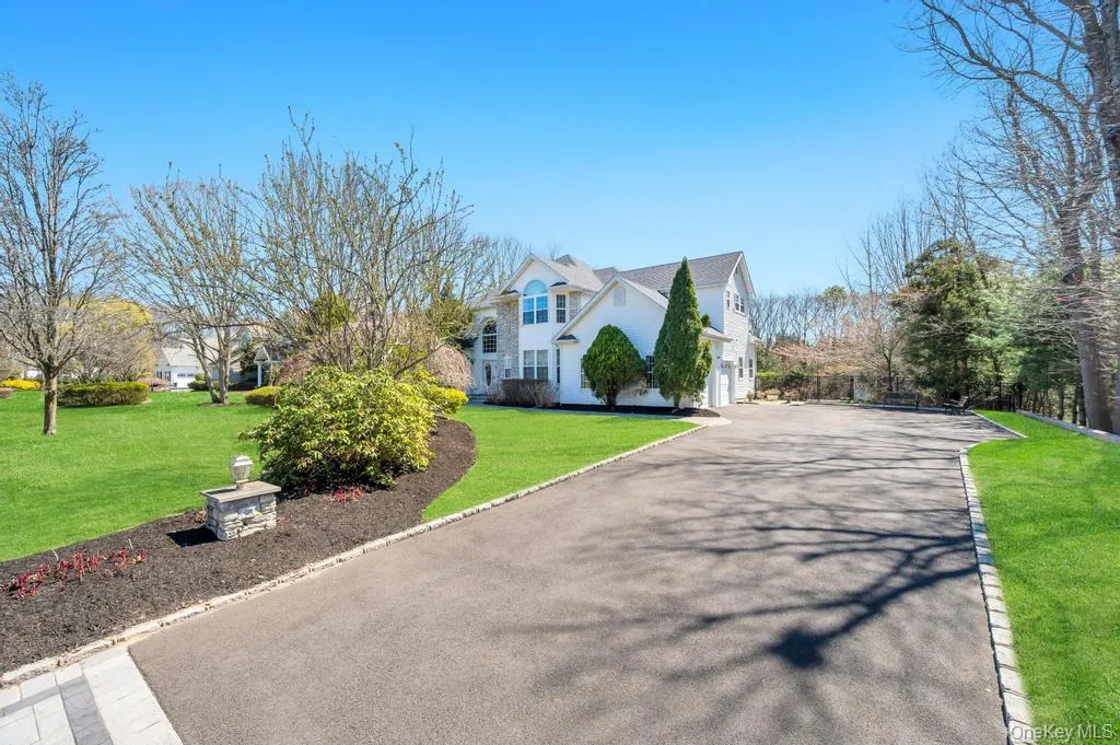 7 Stadium Boulevard, Brookhaven, NY, 5 Bedrooms Bedrooms, 8 Rooms Rooms,3 BathroomsBathrooms,Residential Sale,For Rent,Stadium,0,987839 7 Stadium Boulevard, Brookhaven, NY, 5 Bedrooms Bedrooms, 8 Rooms Rooms,3 BathroomsBathrooms,Residential Sale,For Rent,Stadium,0,987839