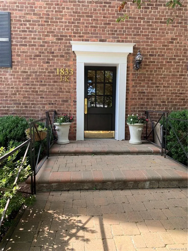 1833 Palmer Avenue, Mamaroneck, NY, 2 Bedrooms Bedrooms, 4 Rooms Rooms,1 BathroomBathrooms,Residential Lease,For Rent,Palmer,0,987852 1833 Palmer Avenue, Mamaroneck, NY, 2 Bedrooms Bedrooms, 4 Rooms Rooms,1 BathroomBathrooms,Residential Lease,For Rent,Palmer,0,987852