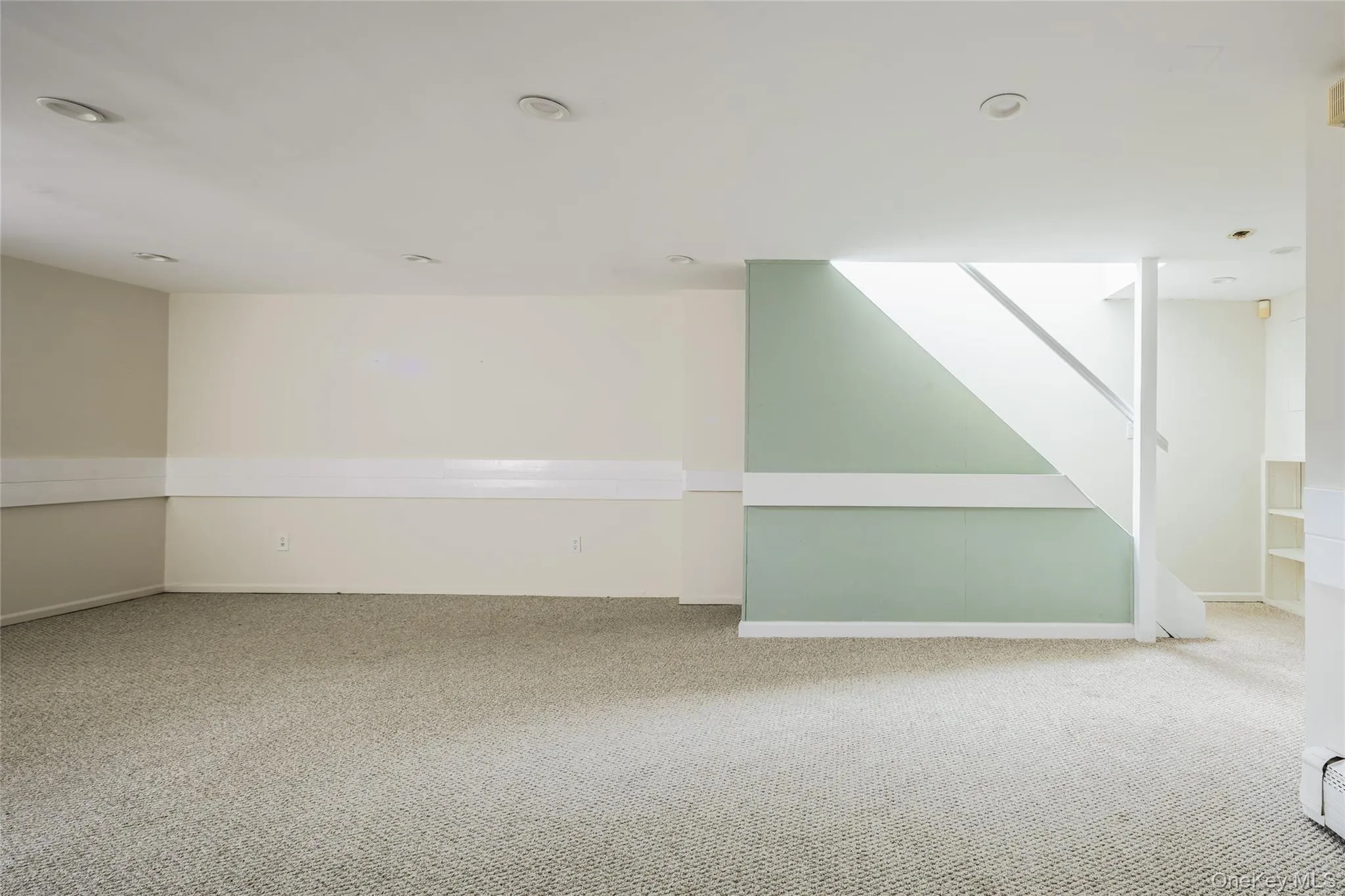 66A Medford Avenue, Brookhaven, NY, ,Commercial Lease,For Rent,Medford,0,987857 66A Medford Avenue, Brookhaven, NY, ,Commercial Lease,For Rent,Medford,0,987857