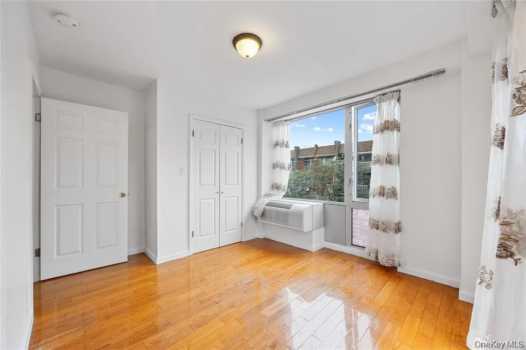 139-30 34th Avenue, New York, NY, 1 Bedroom Bedrooms, 3 Rooms Rooms,1 BathroomBathrooms,Residential,For Rent,34th,0,987866 139-30 34th Avenue, New York, NY, 1 Bedroom Bedrooms, 3 Rooms Rooms,1 BathroomBathrooms,Residential,For Rent,34th,0,987866