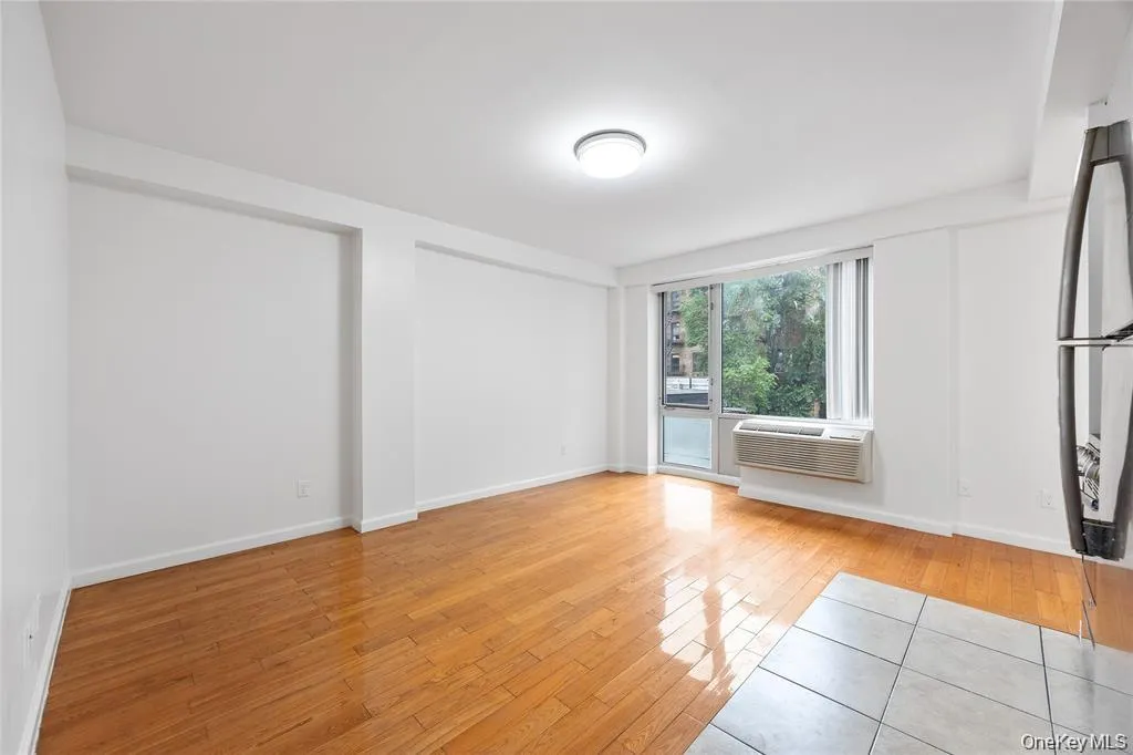 139-30 34th Avenue, New York, NY, 1 Bedroom Bedrooms, 3 Rooms Rooms,1 BathroomBathrooms,Residential,For Rent,34th,0,987866 139-30 34th Avenue, New York, NY, 1 Bedroom Bedrooms, 3 Rooms Rooms,1 BathroomBathrooms,Residential,For Rent,34th,0,987866