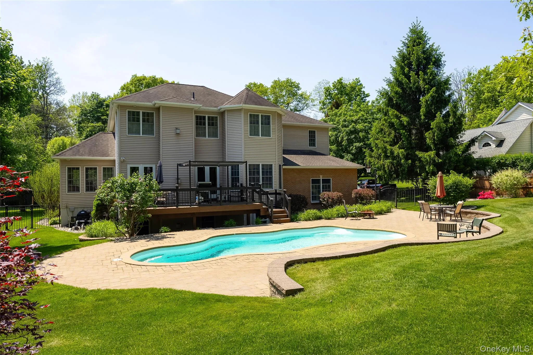 25 Evergreen Avenue, Poughkeepsie (town), NY, 4 Bedrooms Bedrooms, 19 Rooms Rooms,4 BathroomsBathrooms,Residential,For Rent,Evergreen,0,987871 25 Evergreen Avenue, Poughkeepsie (town), NY, 4 Bedrooms Bedrooms, 19 Rooms Rooms,4 BathroomsBathrooms,Residential,For Rent,Evergreen,0,987871