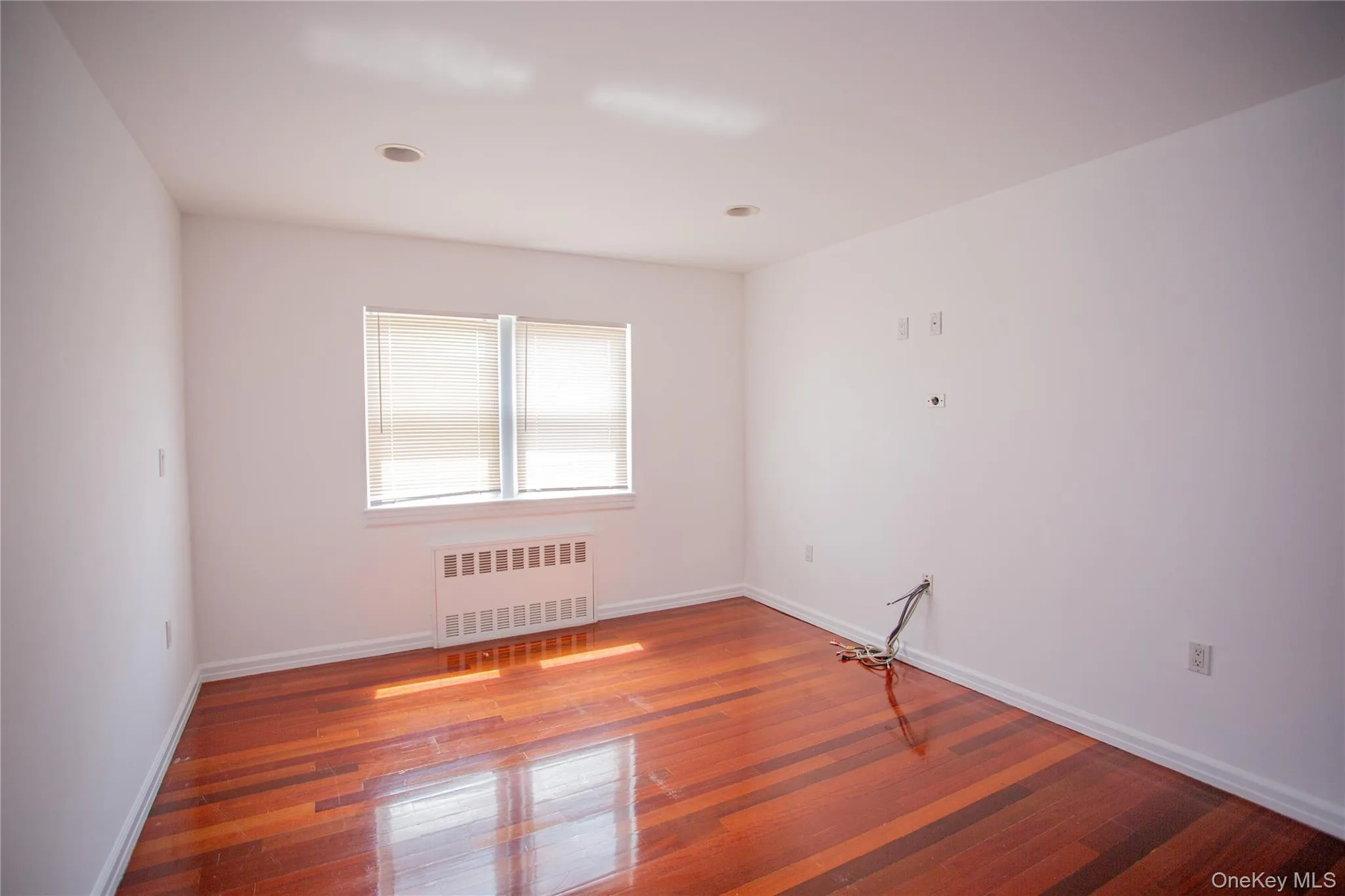 540 Chester Street, Long Beach, NY, 3 Bedrooms Bedrooms, 7 Rooms Rooms,1 BathroomBathrooms,Residential Lease,For Rent,Chester,0,987877 540 Chester Street, Long Beach, NY, 3 Bedrooms Bedrooms, 7 Rooms Rooms,1 BathroomBathrooms,Residential Lease,For Rent,Chester,0,987877