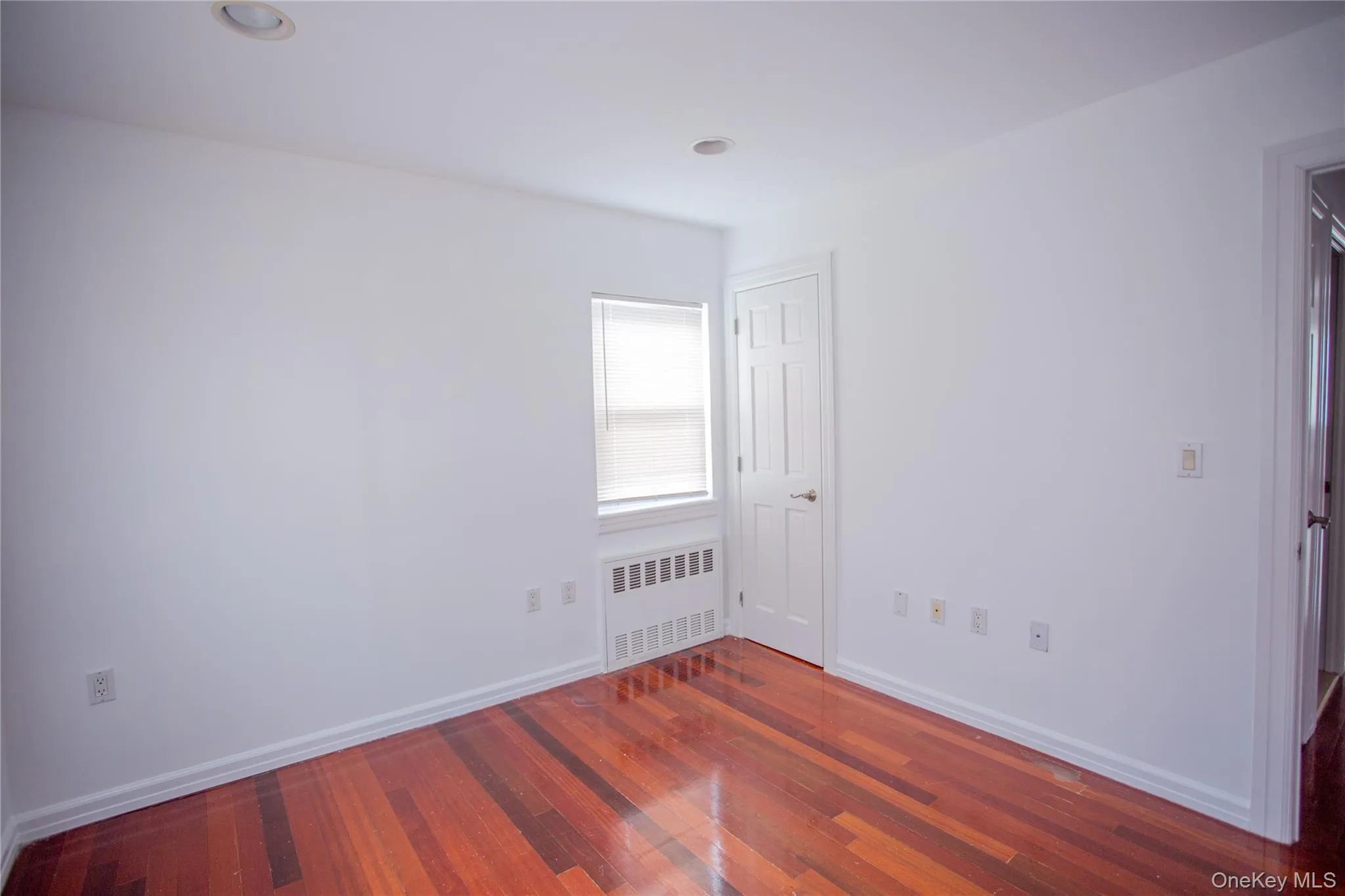 540 Chester Street, Long Beach, NY, 3 Bedrooms Bedrooms, 7 Rooms Rooms,1 BathroomBathrooms,Residential Lease,For Rent,Chester,0,987877 540 Chester Street, Long Beach, NY, 3 Bedrooms Bedrooms, 7 Rooms Rooms,1 BathroomBathrooms,Residential Lease,For Rent,Chester,0,987877