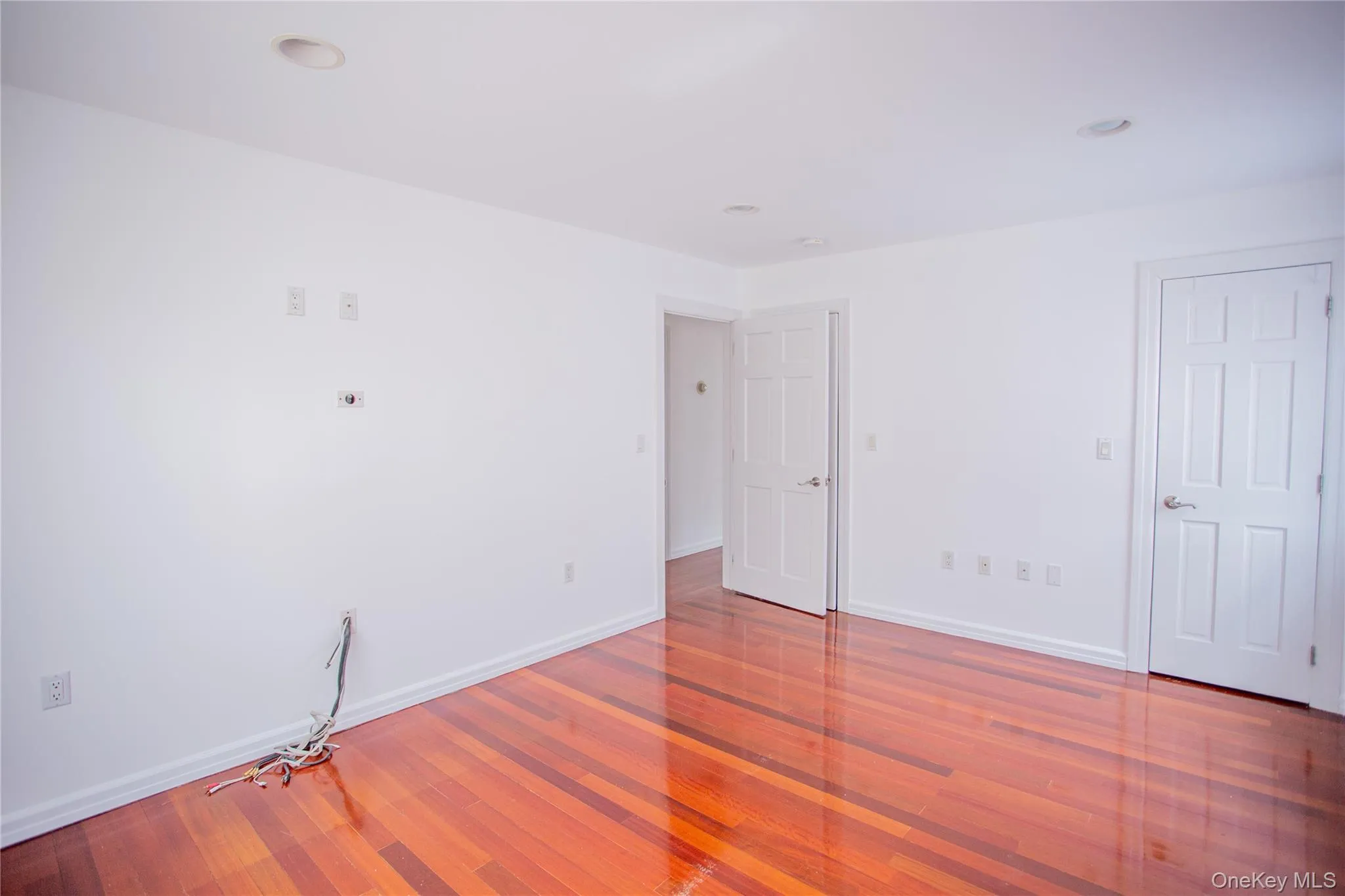 540 Chester Street, Long Beach, NY, 3 Bedrooms Bedrooms, 7 Rooms Rooms,1 BathroomBathrooms,Residential Lease,For Rent,Chester,0,987877 540 Chester Street, Long Beach, NY, 3 Bedrooms Bedrooms, 7 Rooms Rooms,1 BathroomBathrooms,Residential Lease,For Rent,Chester,0,987877