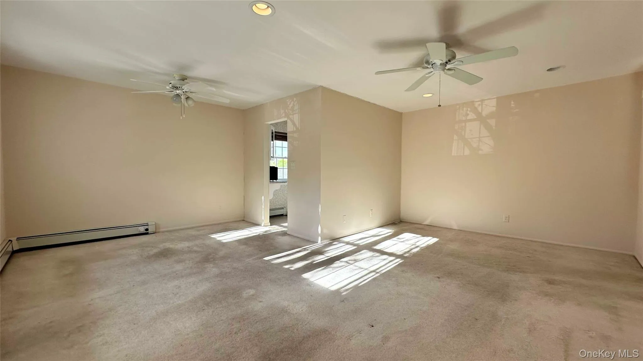 3 Anchorage Lane, Oyster Bay, NY, 1 Bedroom Bedrooms, 4 Rooms Rooms,1 BathroomBathrooms,Residential Lease,For Rent,Anchorage,0,987880 3 Anchorage Lane, Oyster Bay, NY, 1 Bedroom Bedrooms, 4 Rooms Rooms,1 BathroomBathrooms,Residential Lease,For Rent,Anchorage,0,987880