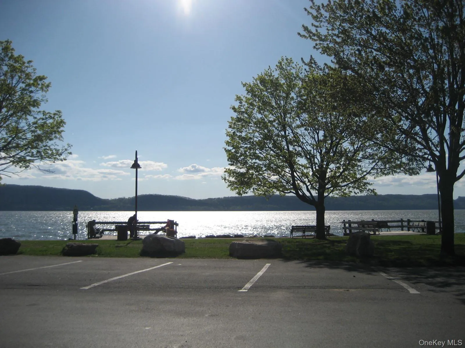 And why not end the day with a stroll by the Hudson ... just minutes away from your next new home. And why not end the day with a stroll by the Hudson ... just minutes away from your next new home.