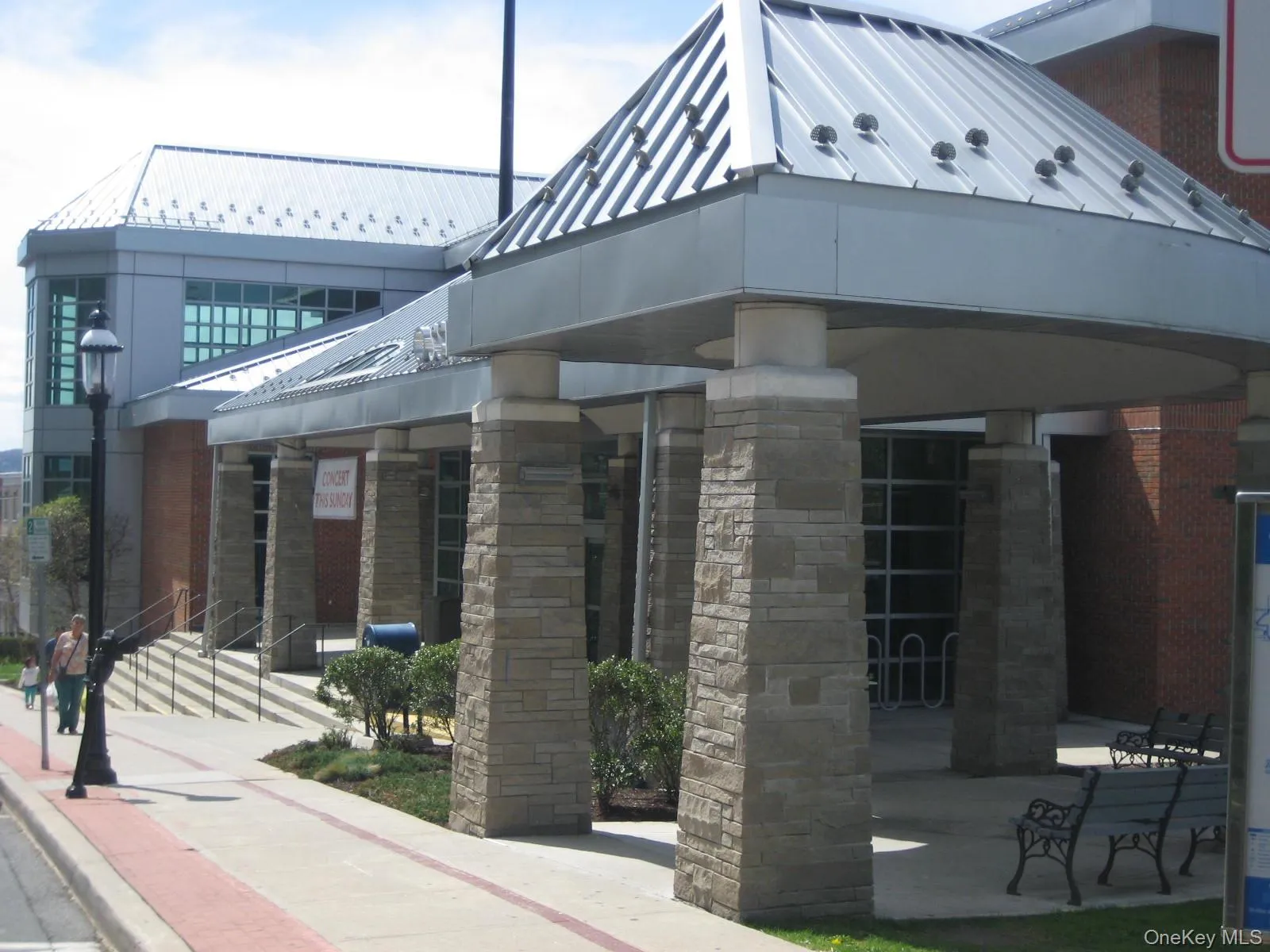 Be sure to visit Ossining's Public Library which was voted "The Best In Westchester County". Be sure to visit Ossining's Public Library which was voted "The Best In Westchester County".