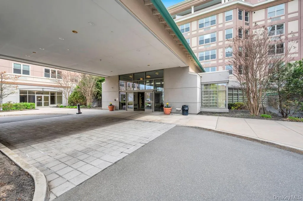 300 Overlook, North Hempstead, NY, 1 Bedroom Bedrooms, 4 Rooms Rooms,1 BathroomBathrooms,Residential Lease,For Rent,Overlook,0,987891 300 Overlook, North Hempstead, NY, 1 Bedroom Bedrooms, 4 Rooms Rooms,1 BathroomBathrooms,Residential Lease,For Rent,Overlook,0,987891