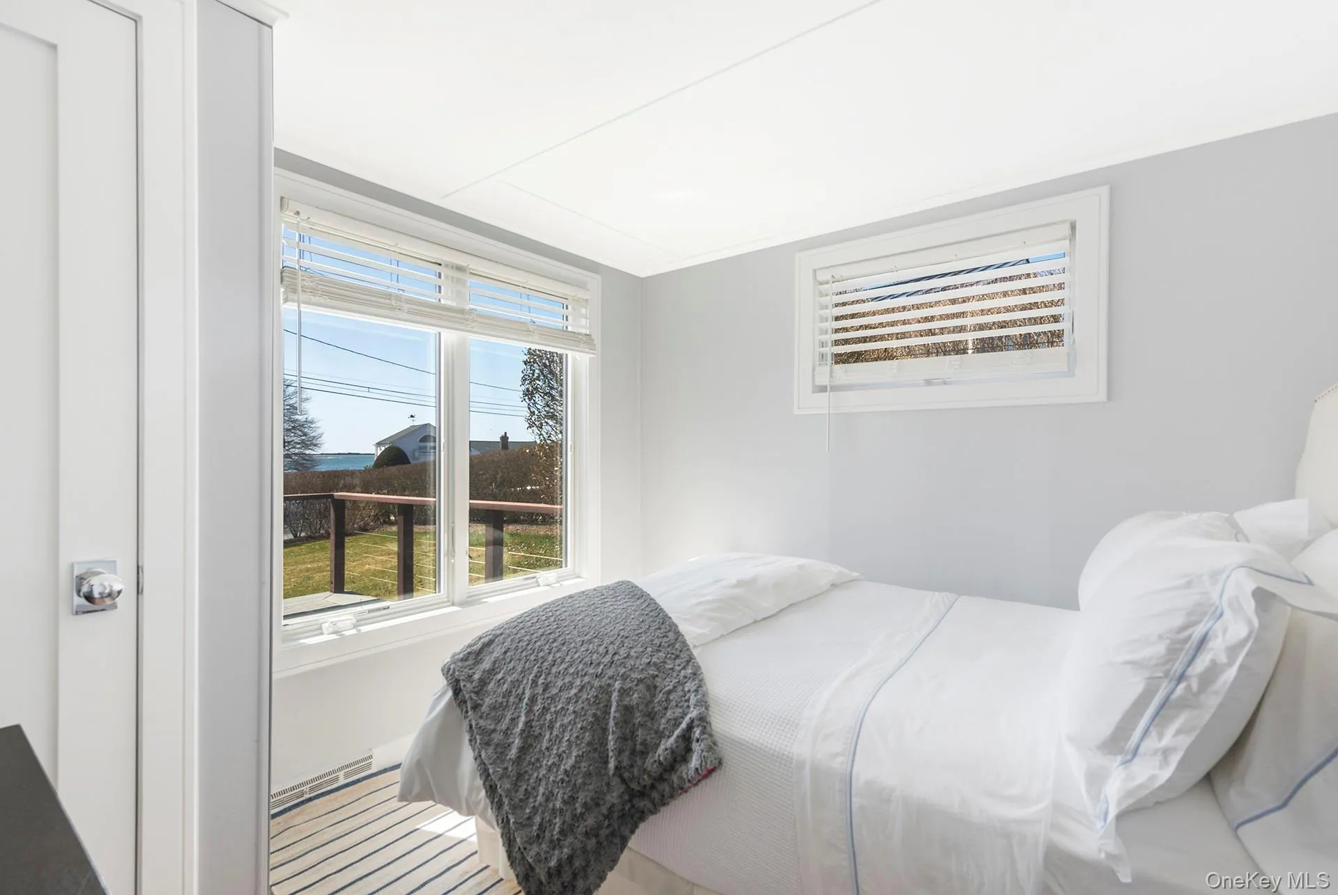 23 Landing Lane, Southampton, NY, 3 Bedrooms Bedrooms, 5 Rooms Rooms,2 BathroomsBathrooms,Residential Lease,For Rent,Landing,0,987899 23 Landing Lane, Southampton, NY, 3 Bedrooms Bedrooms, 5 Rooms Rooms,2 BathroomsBathrooms,Residential Lease,For Rent,Landing,0,987899