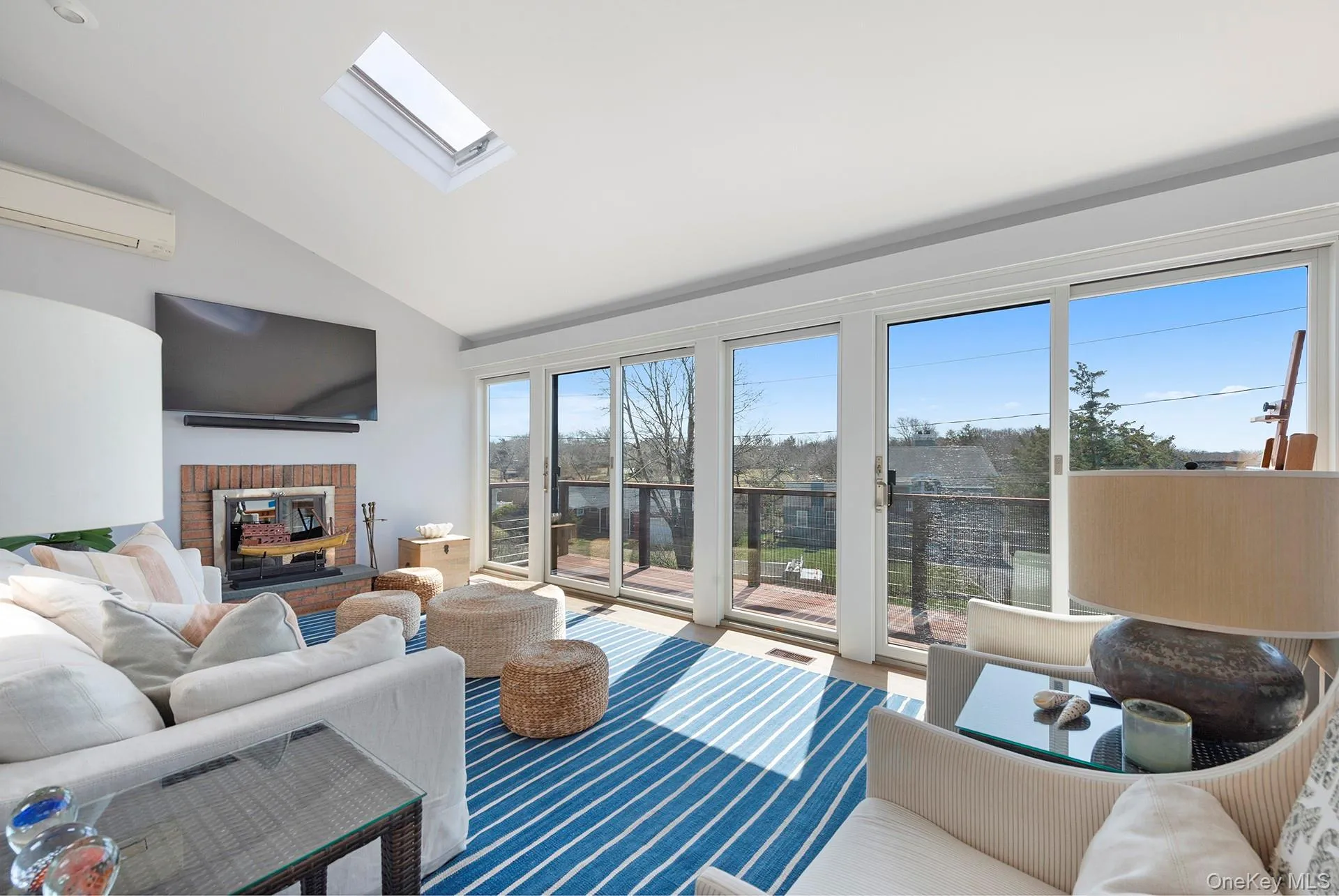 23 Landing Lane, Southampton, NY, 3 Bedrooms Bedrooms, 5 Rooms Rooms,2 BathroomsBathrooms,Residential Lease,For Rent,Landing,0,987899 23 Landing Lane, Southampton, NY, 3 Bedrooms Bedrooms, 5 Rooms Rooms,2 BathroomsBathrooms,Residential Lease,For Rent,Landing,0,987899