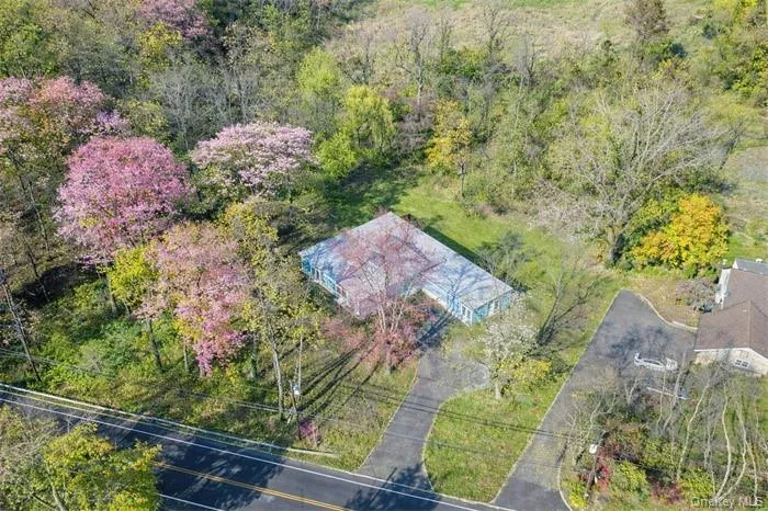 107A Wildwood Road, North Hempstead, NY, 4 Bedrooms Bedrooms, 8 Rooms Rooms,2 BathroomsBathrooms,Residential,For Rent,Wildwood,0,987911 107A Wildwood Road, North Hempstead, NY, 4 Bedrooms Bedrooms, 8 Rooms Rooms,2 BathroomsBathrooms,Residential,For Rent,Wildwood,0,987911