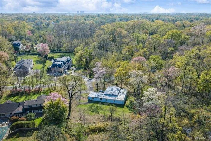 107A Wildwood Road, North Hempstead, NY, 4 Bedrooms Bedrooms, 8 Rooms Rooms,2 BathroomsBathrooms,Residential,For Rent,Wildwood,0,987911 107A Wildwood Road, North Hempstead, NY, 4 Bedrooms Bedrooms, 8 Rooms Rooms,2 BathroomsBathrooms,Residential,For Rent,Wildwood,0,987911