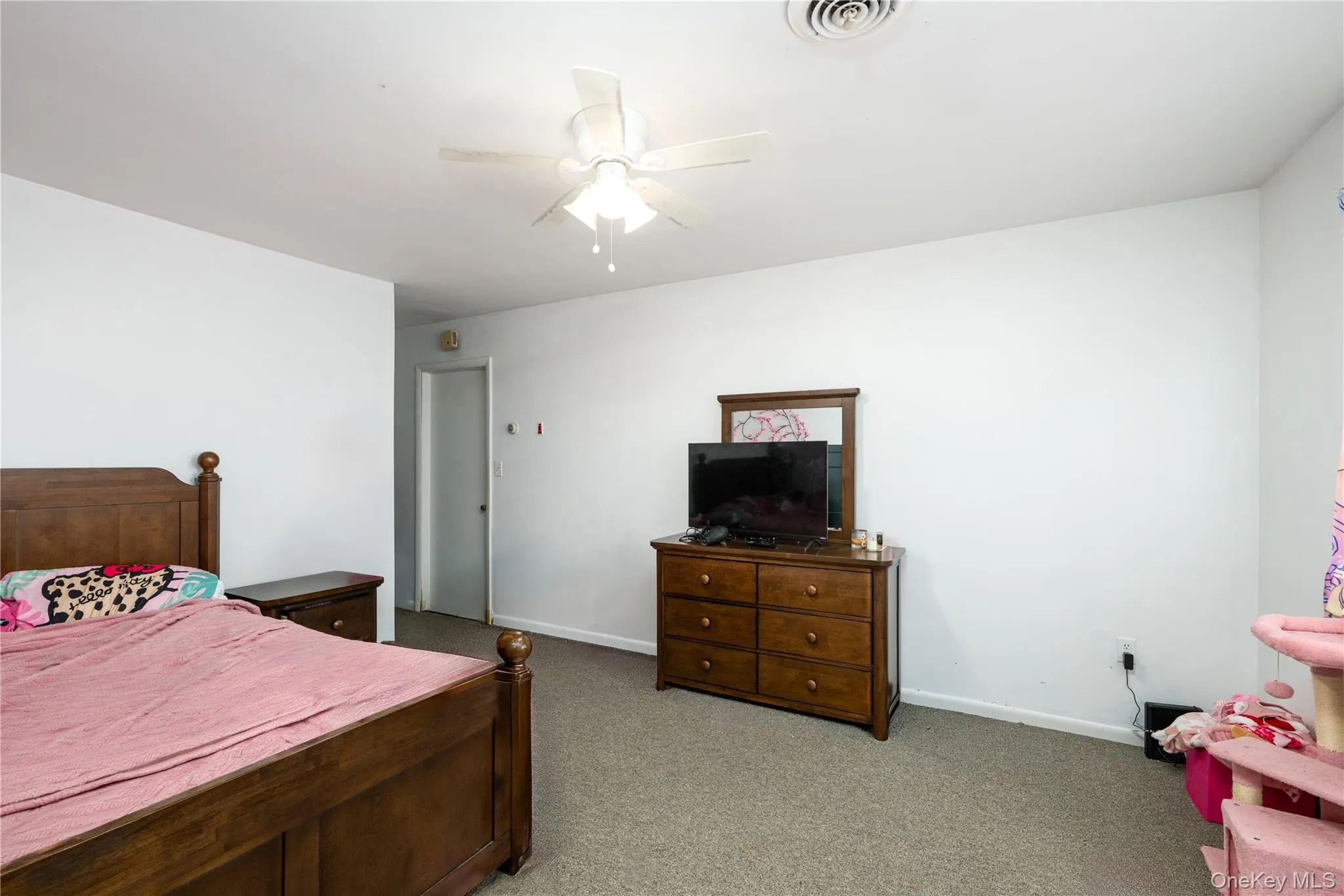 18 Powerline Lane, Hyde Park, NY, 3 Bedrooms Bedrooms, 9 Rooms Rooms,3 BathroomsBathrooms,Residential,For Rent,Powerline,0,987915 18 Powerline Lane, Hyde Park, NY, 3 Bedrooms Bedrooms, 9 Rooms Rooms,3 BathroomsBathrooms,Residential,For Rent,Powerline,0,987915