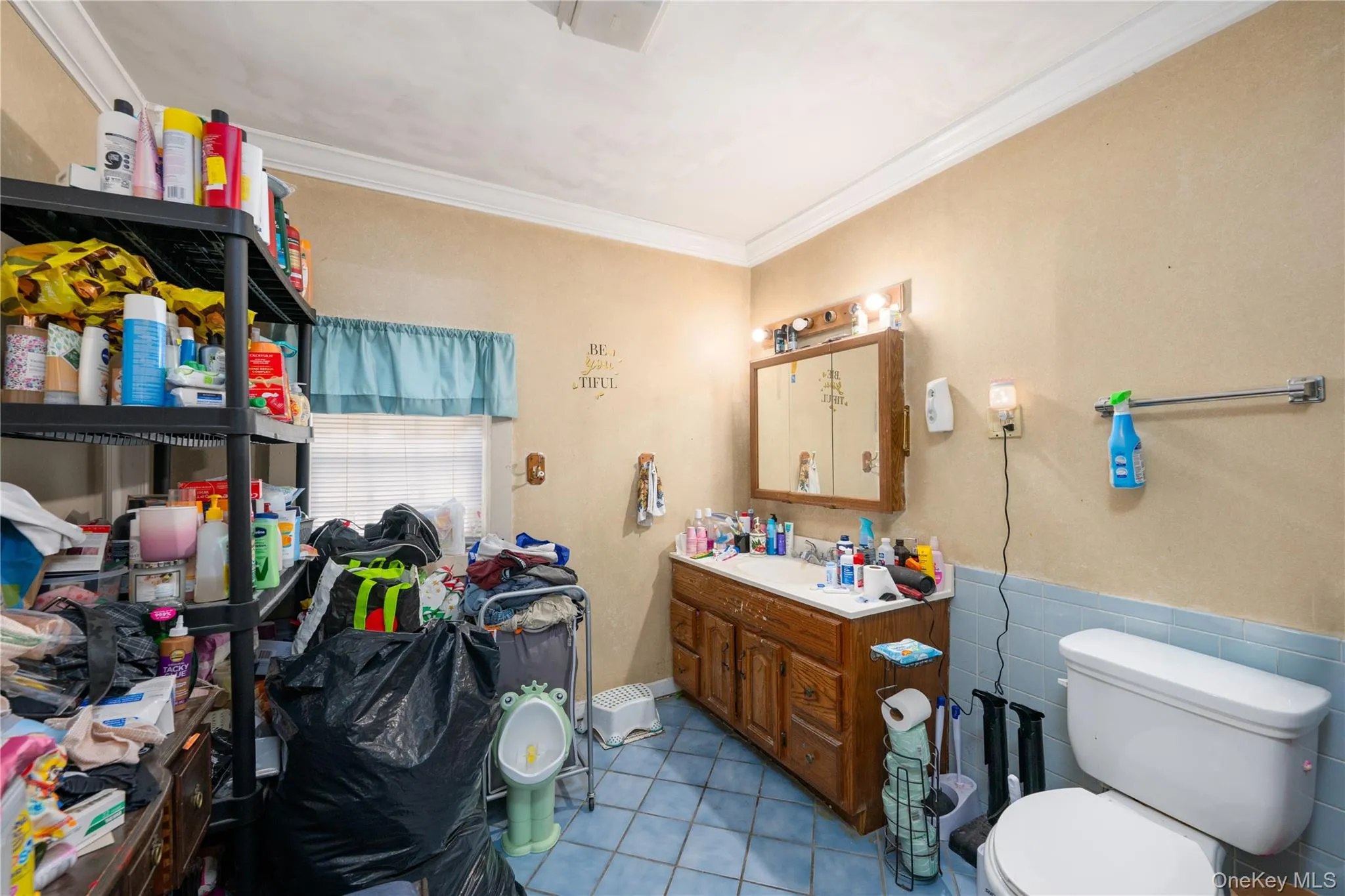 18 Powerline Lane, Hyde Park, NY, 3 Bedrooms Bedrooms, 9 Rooms Rooms,3 BathroomsBathrooms,Residential,For Rent,Powerline,0,987915 18 Powerline Lane, Hyde Park, NY, 3 Bedrooms Bedrooms, 9 Rooms Rooms,3 BathroomsBathrooms,Residential,For Rent,Powerline,0,987915