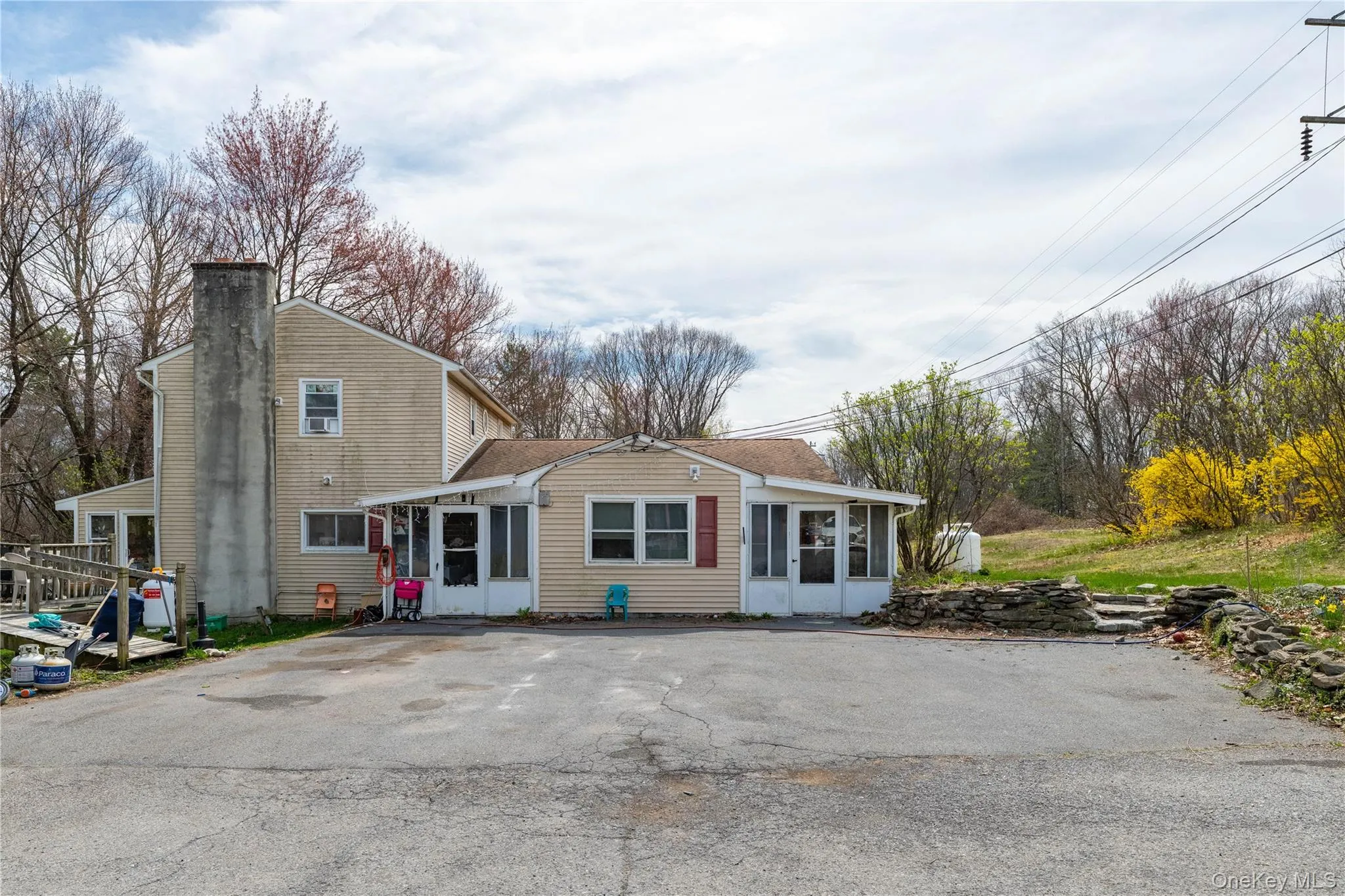 18 Powerline Lane, Hyde Park, NY, 3 Bedrooms Bedrooms, 9 Rooms Rooms,3 BathroomsBathrooms,Residential,For Rent,Powerline,0,987915 18 Powerline Lane, Hyde Park, NY, 3 Bedrooms Bedrooms, 9 Rooms Rooms,3 BathroomsBathrooms,Residential,For Rent,Powerline,0,987915