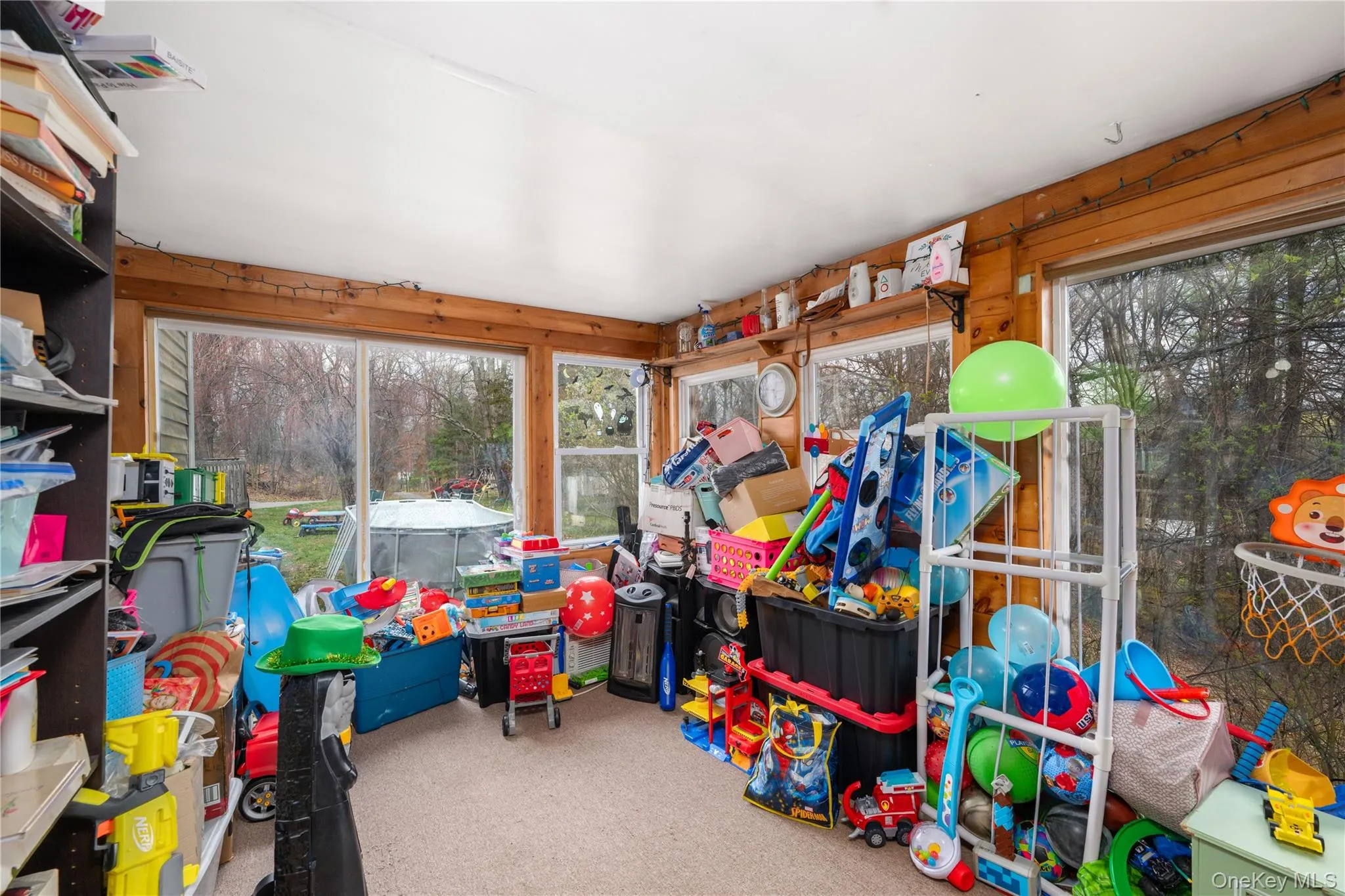 18 Powerline Lane, Hyde Park, NY, 3 Bedrooms Bedrooms, 9 Rooms Rooms,3 BathroomsBathrooms,Residential,For Rent,Powerline,0,987915 18 Powerline Lane, Hyde Park, NY, 3 Bedrooms Bedrooms, 9 Rooms Rooms,3 BathroomsBathrooms,Residential,For Rent,Powerline,0,987915