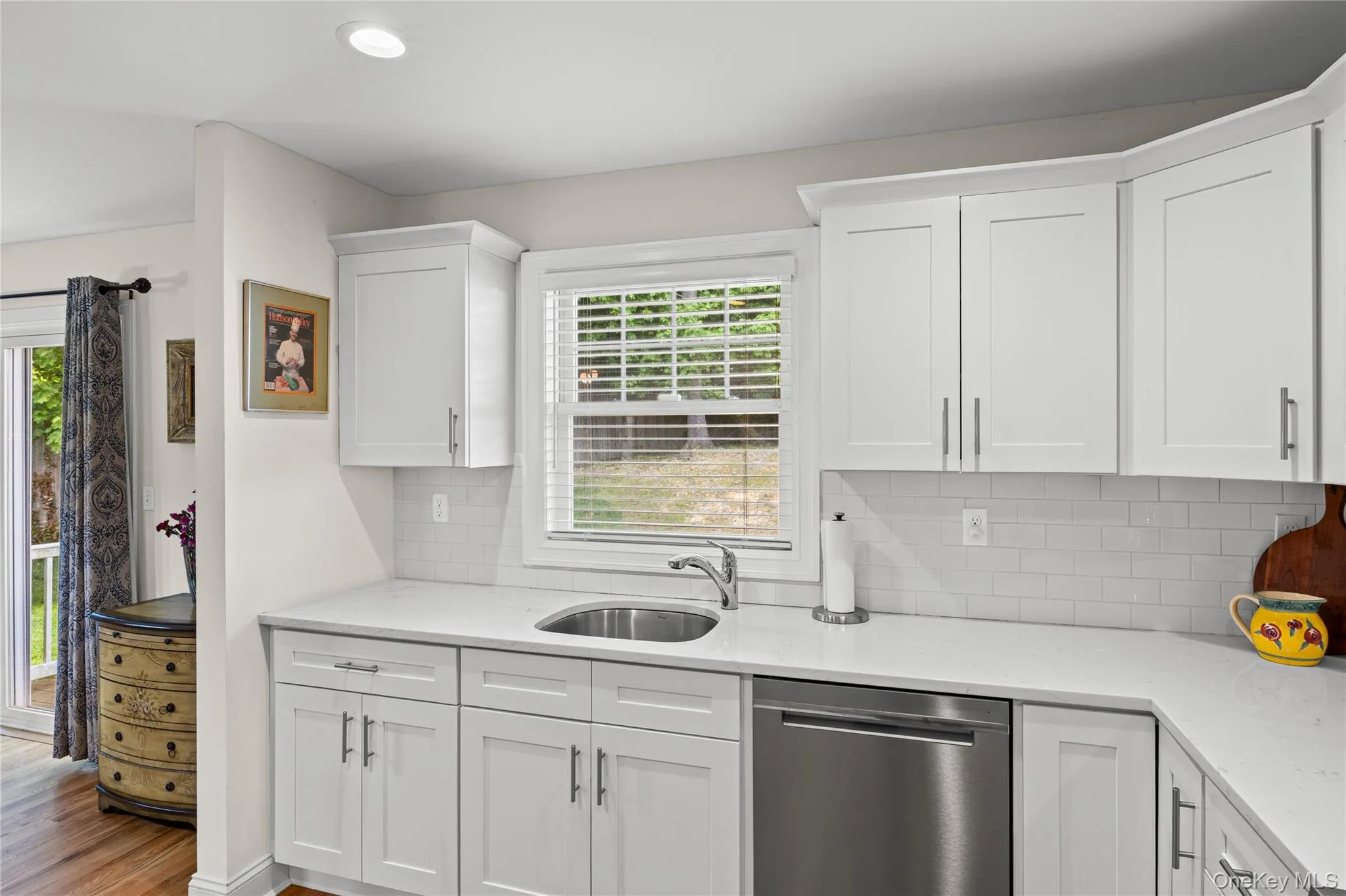 3 Clear Creek Court, Huntington, NY, 3 Bedrooms Bedrooms, 6 Rooms Rooms,2 BathroomsBathrooms,Residential,For Rent,Clear Creek,0,987923 3 Clear Creek Court, Huntington, NY, 3 Bedrooms Bedrooms, 6 Rooms Rooms,2 BathroomsBathrooms,Residential,For Rent,Clear Creek,0,987923