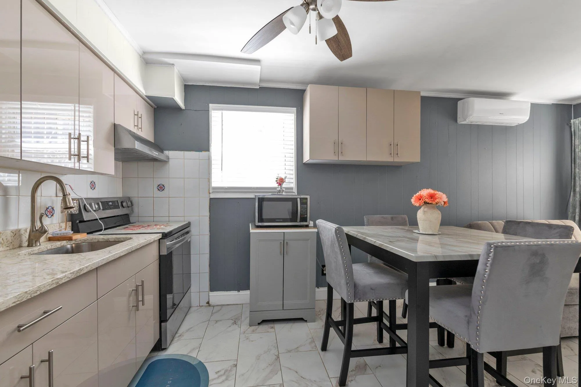 100-06 32nd Avenue, New York, NY, 1 Bedroom Bedrooms, 2 Rooms Rooms,1 BathroomBathrooms,Residential Lease,For Rent,32nd,0,987924 100-06 32nd Avenue, New York, NY, 1 Bedroom Bedrooms, 2 Rooms Rooms,1 BathroomBathrooms,Residential Lease,For Rent,32nd,0,987924