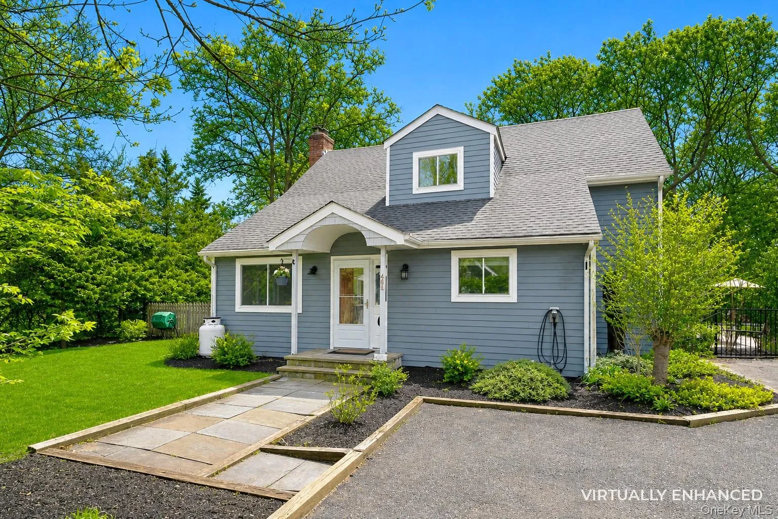 48A Sea Gate Avenue, Southampton, NY, 3 Bedrooms Bedrooms, 6 Rooms Rooms,2 BathroomsBathrooms,Residential Sale,For Rent,Sea Gate,0,987926 48A Sea Gate Avenue, Southampton, NY, 3 Bedrooms Bedrooms, 6 Rooms Rooms,2 BathroomsBathrooms,Residential Sale,For Rent,Sea Gate,0,987926
