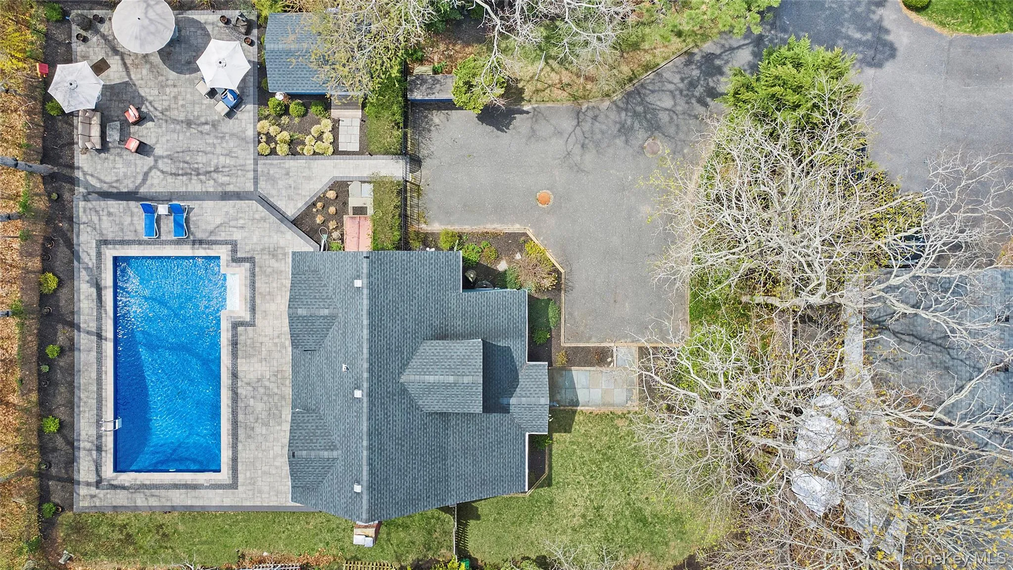48A Sea Gate Avenue, Southampton, NY, 3 Bedrooms Bedrooms, 6 Rooms Rooms,2 BathroomsBathrooms,Residential Sale,For Rent,Sea Gate,0,987926 48A Sea Gate Avenue, Southampton, NY, 3 Bedrooms Bedrooms, 6 Rooms Rooms,2 BathroomsBathrooms,Residential Sale,For Rent,Sea Gate,0,987926