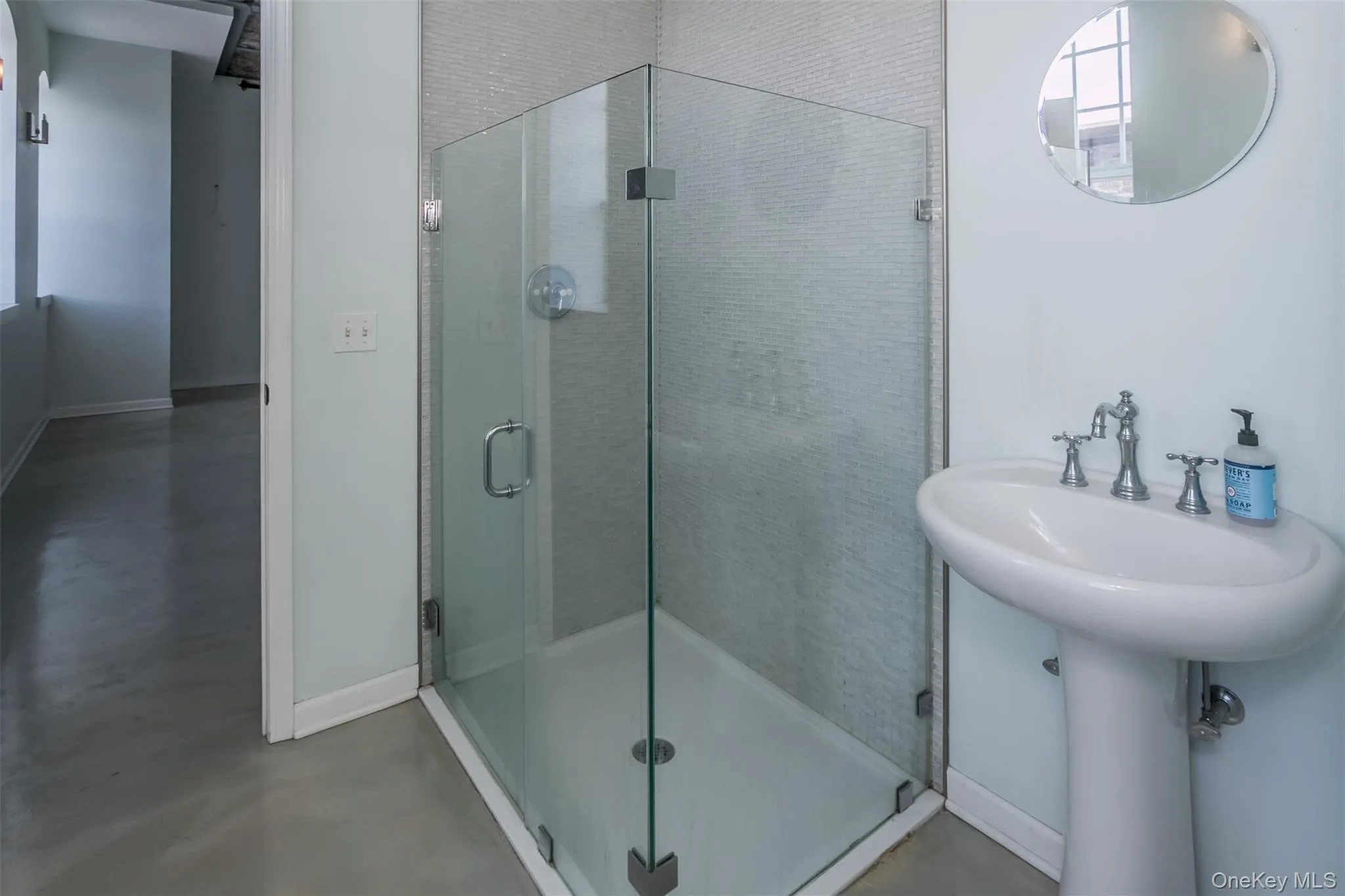 22 Cottage Street, Middletown, NY, 1 Bedroom Bedrooms, 3 Rooms Rooms,1 BathroomBathrooms,Residential Lease,For Rent,Cottage,0,987933 22 Cottage Street, Middletown, NY, 1 Bedroom Bedrooms, 3 Rooms Rooms,1 BathroomBathrooms,Residential Lease,For Rent,Cottage,0,987933