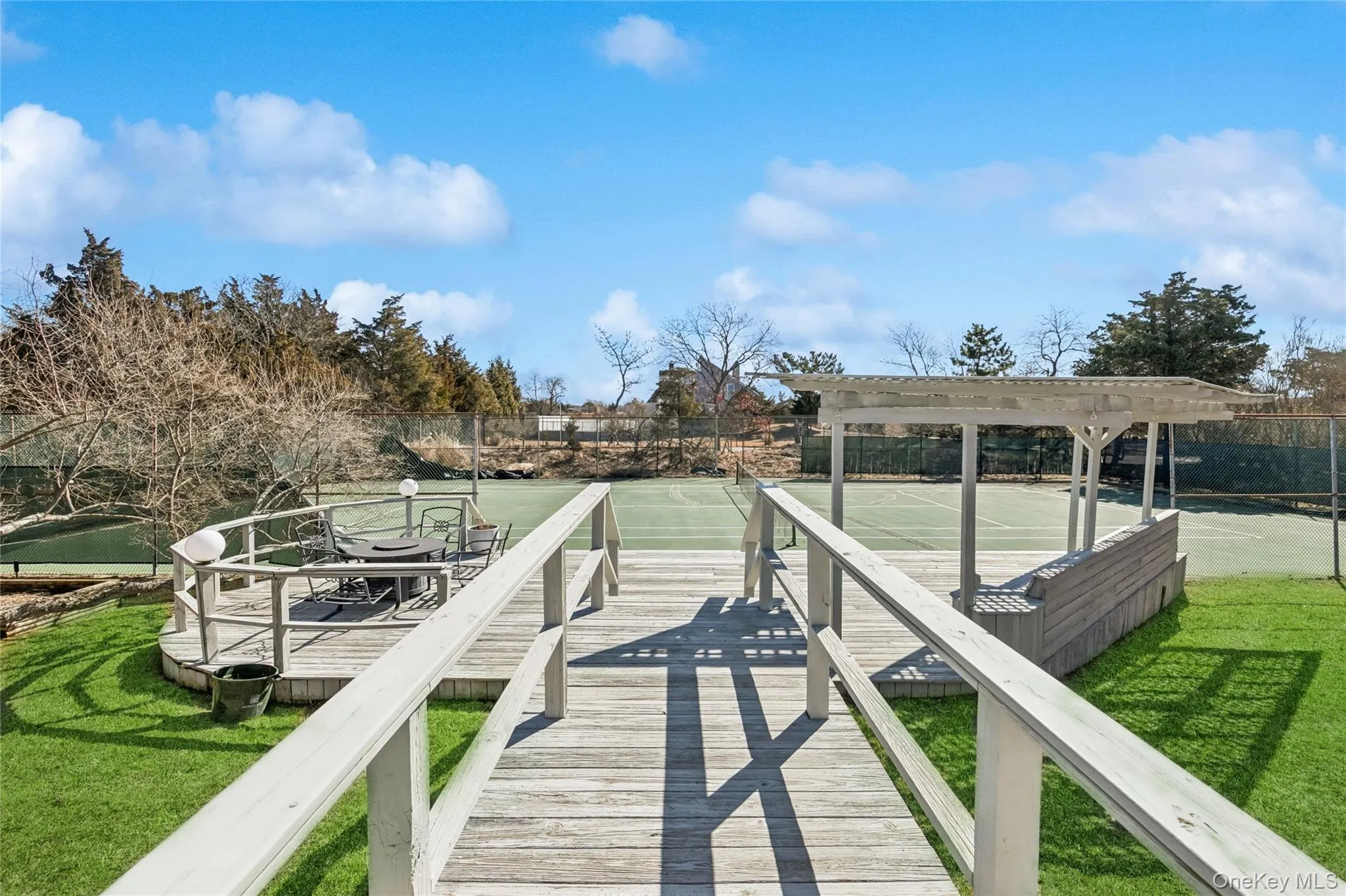 22 Meadow Lane, Southampton, NY, 4 Bedrooms Bedrooms, 8 Rooms Rooms,4 BathroomsBathrooms,Residential Lease,For Rent,Meadow,0,987943 22 Meadow Lane, Southampton, NY, 4 Bedrooms Bedrooms, 8 Rooms Rooms,4 BathroomsBathrooms,Residential Lease,For Rent,Meadow,0,987943