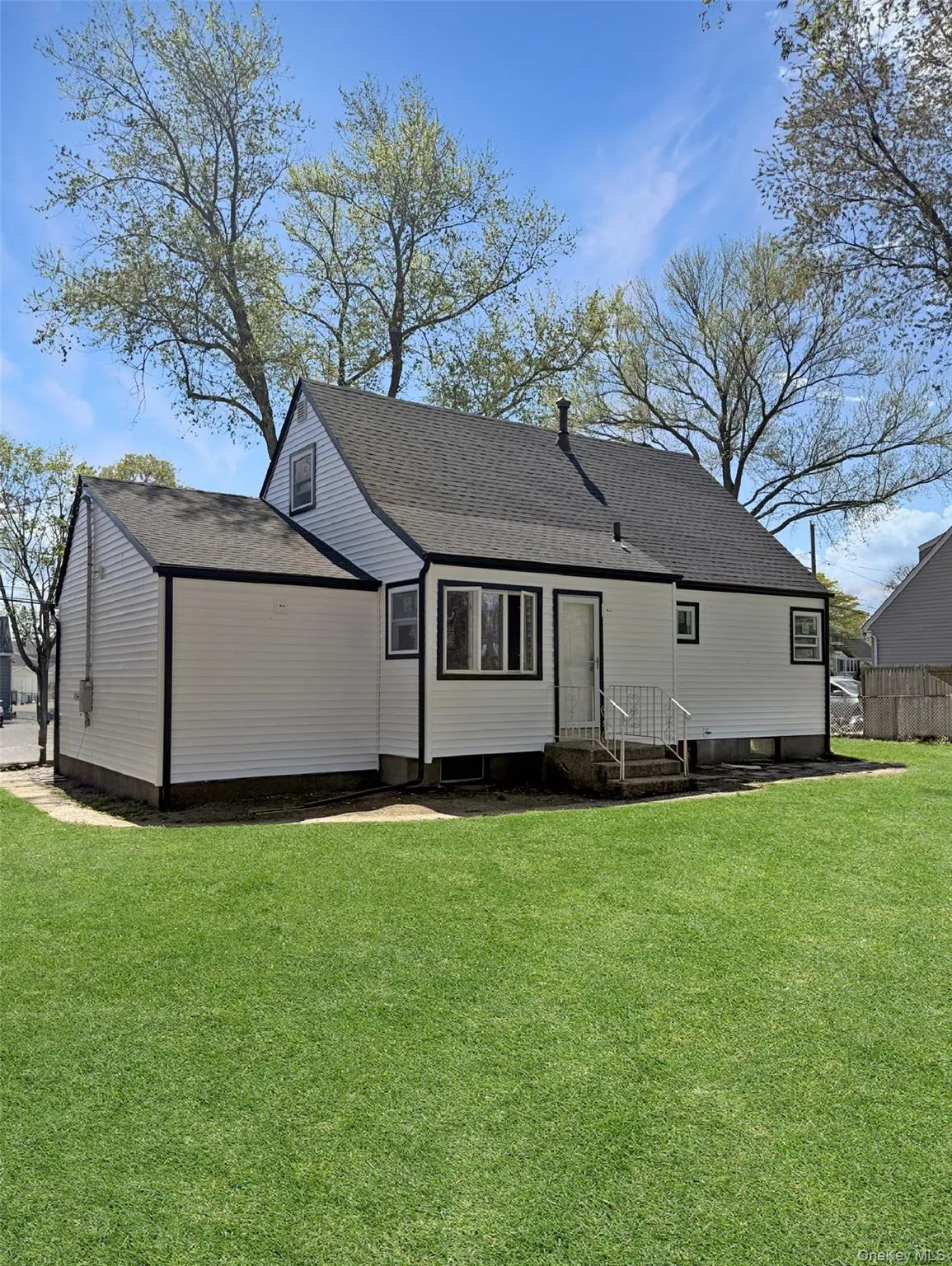 13 Winston Lane, Brookhaven, NY, 4 Bedrooms Bedrooms, 7 Rooms Rooms,1 BathroomBathrooms,Residential Lease,For Rent,Winston,0,987959 13 Winston Lane, Brookhaven, NY, 4 Bedrooms Bedrooms, 7 Rooms Rooms,1 BathroomBathrooms,Residential Lease,For Rent,Winston,0,987959