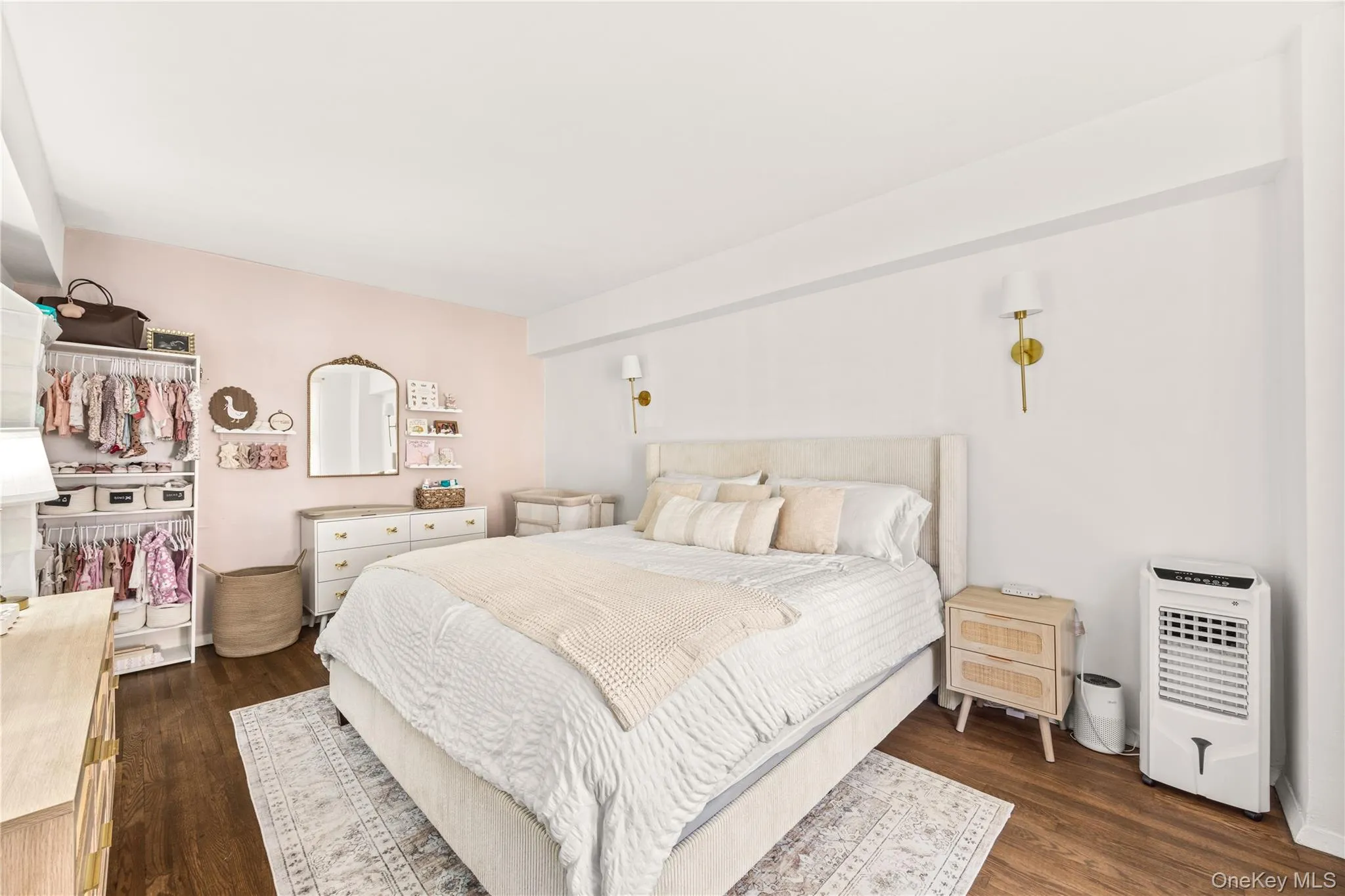 800 Grand Concourse, New York, NY, 1 Bedroom Bedrooms, 4 Rooms Rooms,1 BathroomBathrooms,Residential Sale,For Rent,Grand Concourse,0,987960 800 Grand Concourse, New York, NY, 1 Bedroom Bedrooms, 4 Rooms Rooms,1 BathroomBathrooms,Residential Sale,For Rent,Grand Concourse,0,987960