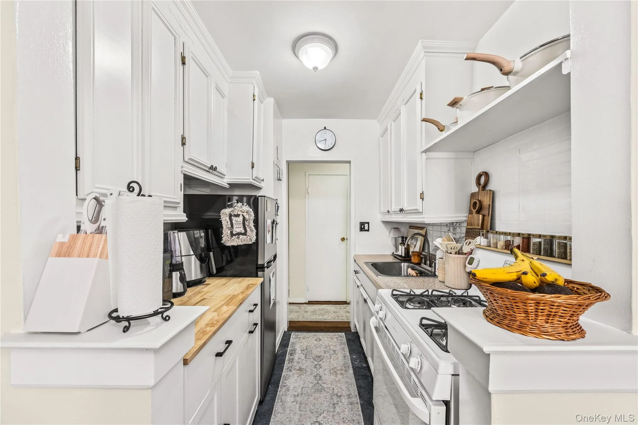800 Grand Concourse, New York, NY, 1 Bedroom Bedrooms, 4 Rooms Rooms,1 BathroomBathrooms,Residential Sale,For Rent,Grand Concourse,0,987960 800 Grand Concourse, New York, NY, 1 Bedroom Bedrooms, 4 Rooms Rooms,1 BathroomBathrooms,Residential Sale,For Rent,Grand Concourse,0,987960