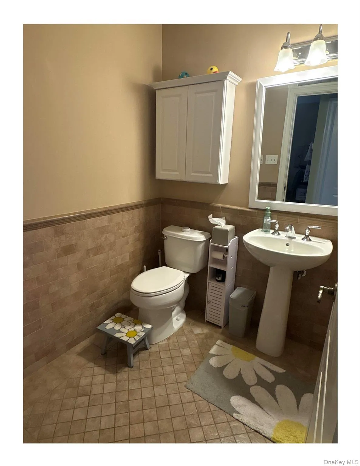 12 Della Drive, West Babylon, NY, 2 Bedrooms Bedrooms, 8 Rooms Rooms,2 BathroomsBathrooms,Residential Lease,For Rent,Della,0,987978 12 Della Drive, West Babylon, NY, 2 Bedrooms Bedrooms, 8 Rooms Rooms,2 BathroomsBathrooms,Residential Lease,For Rent,Della,0,987978