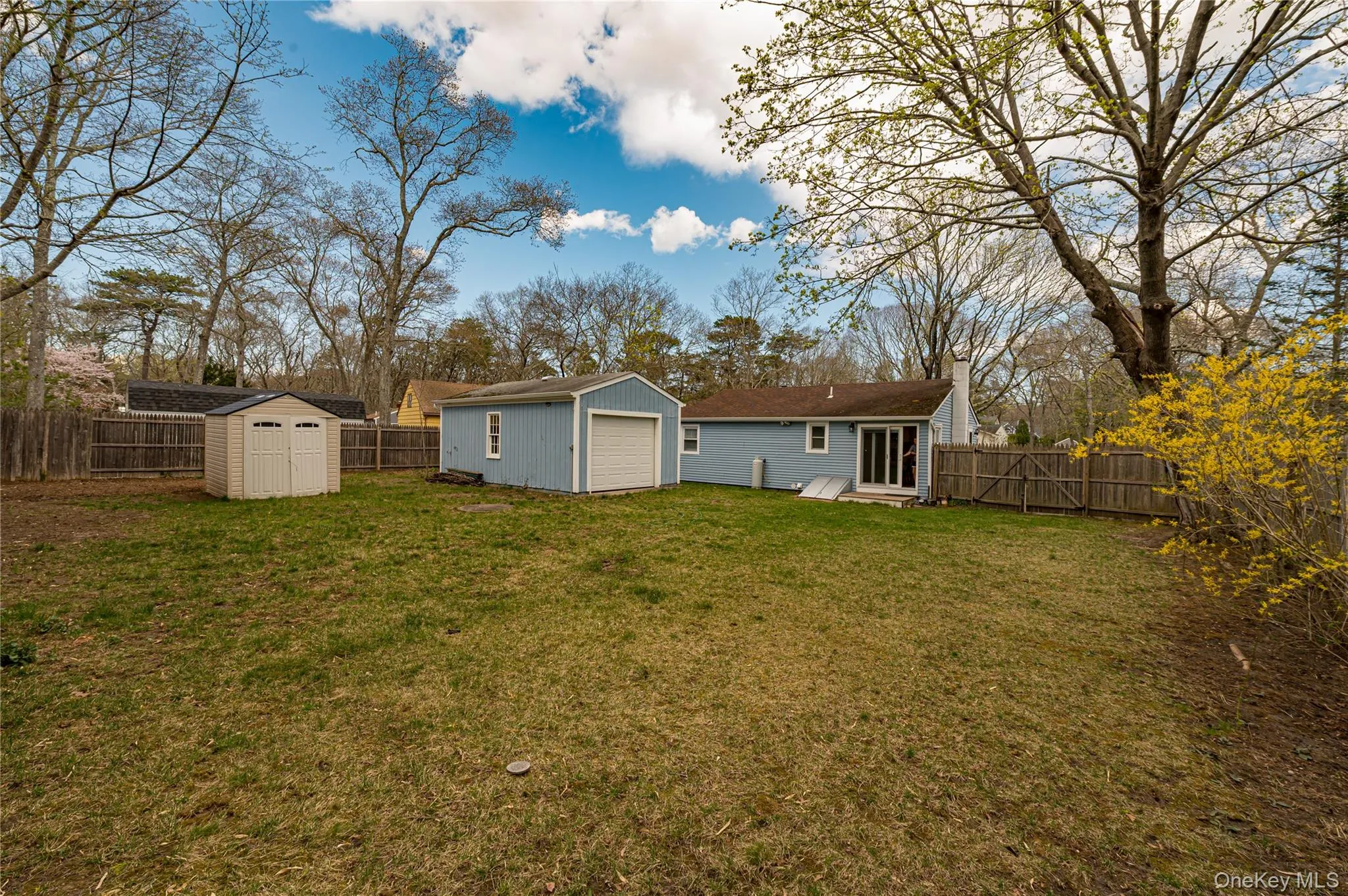 6 Longview Drive, Southampton, NY, 2 Bedrooms Bedrooms, 5 Rooms Rooms,1 BathroomBathrooms,Residential,For Rent,Longview,0,987991 6 Longview Drive, Southampton, NY, 2 Bedrooms Bedrooms, 5 Rooms Rooms,1 BathroomBathrooms,Residential,For Rent,Longview,0,987991