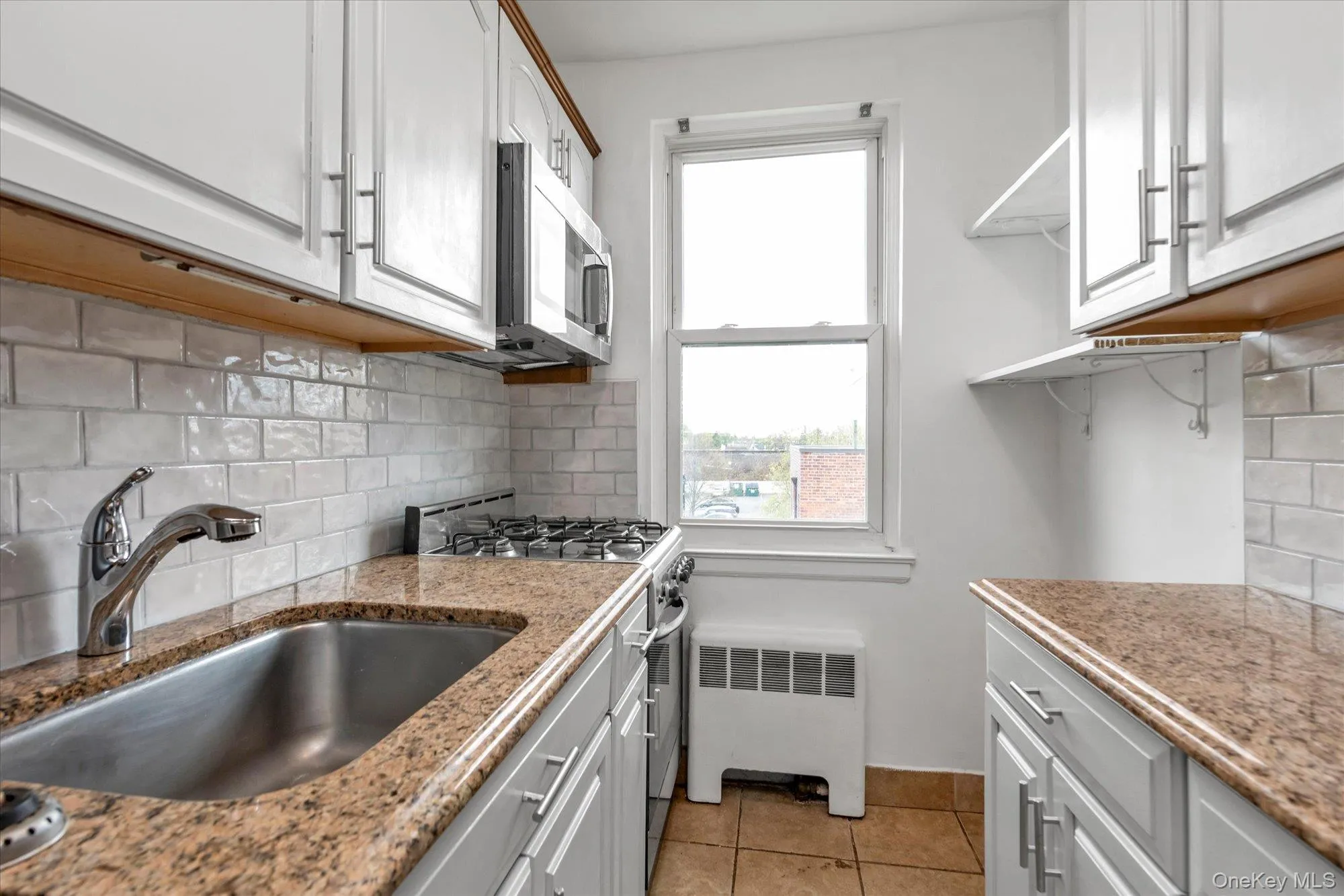 275 Maple Avenue, Hempstead, NY, 2 Bedrooms Bedrooms, 4 Rooms Rooms,1 BathroomBathrooms,Residential Lease,For Rent,Maple,0,987994 275 Maple Avenue, Hempstead, NY, 2 Bedrooms Bedrooms, 4 Rooms Rooms,1 BathroomBathrooms,Residential Lease,For Rent,Maple,0,987994